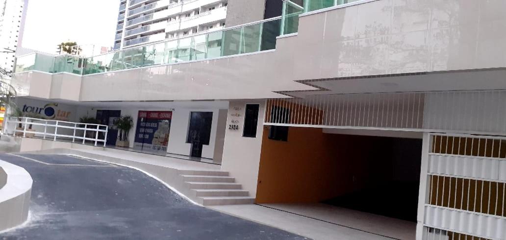 Flat à100m da Avenida Beira Mar
