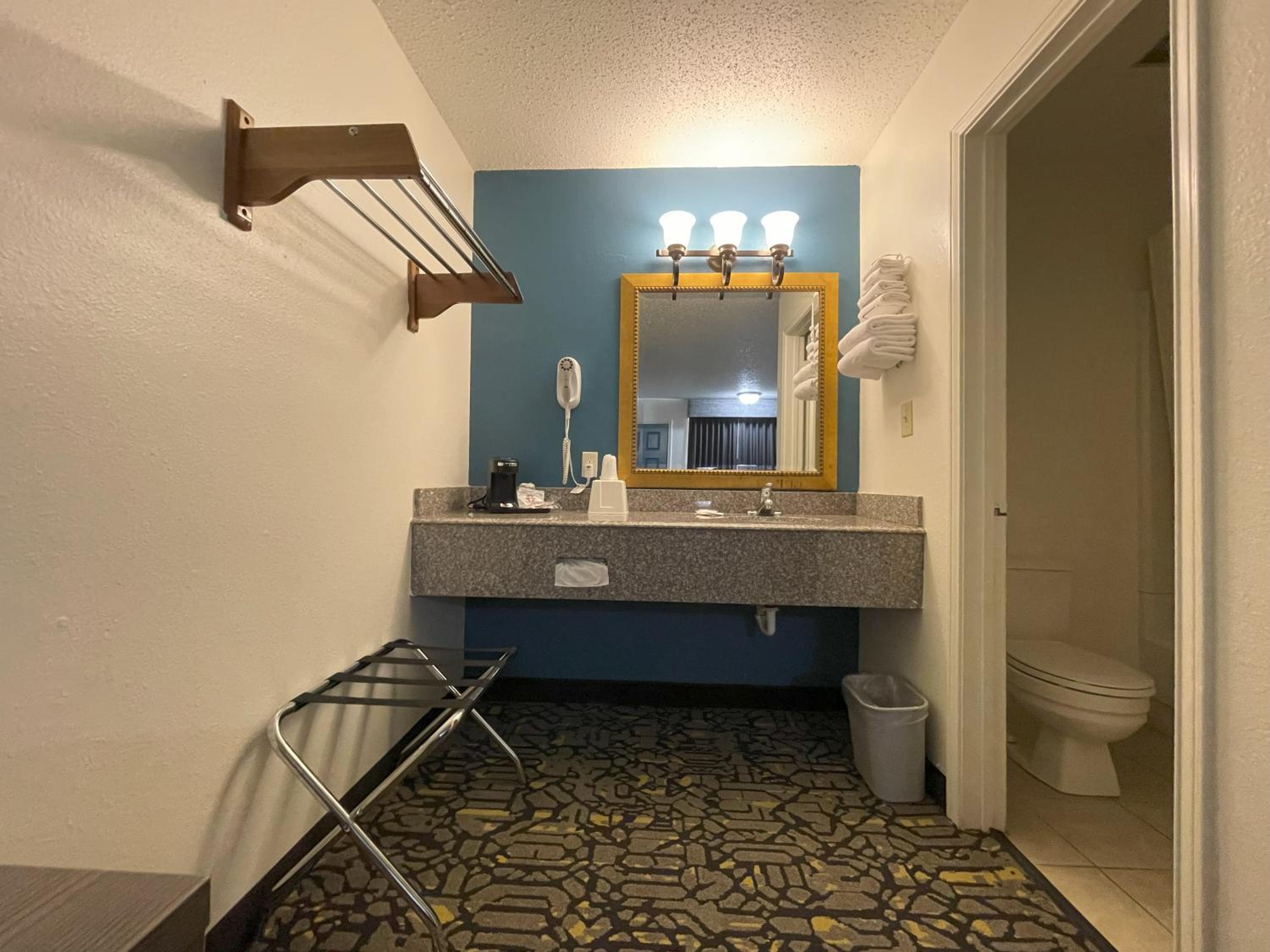 Countryside Inn