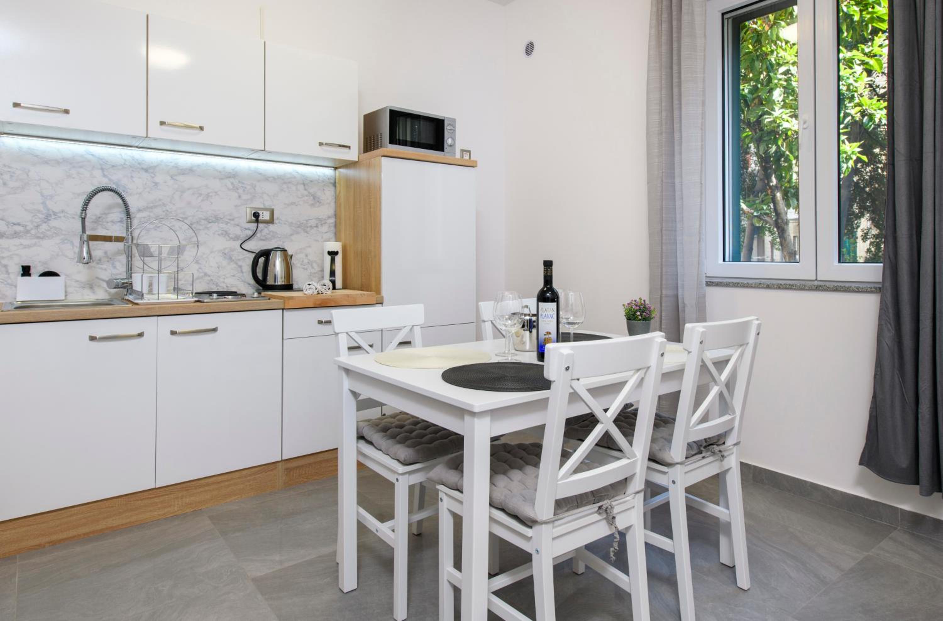 Apartment Delalle