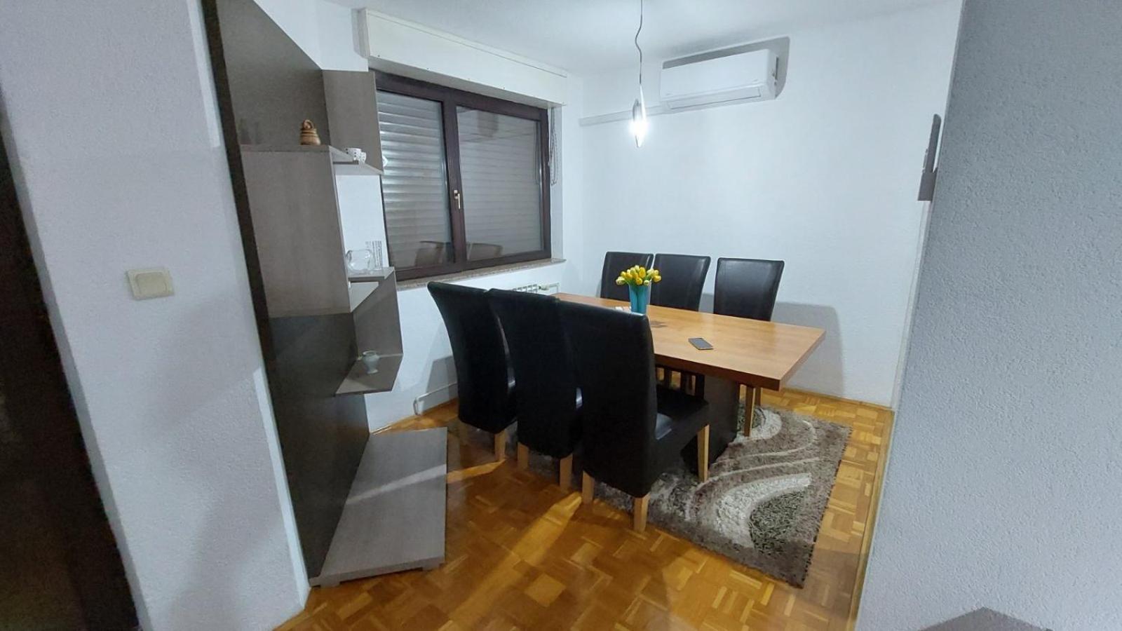 Apartman Loris