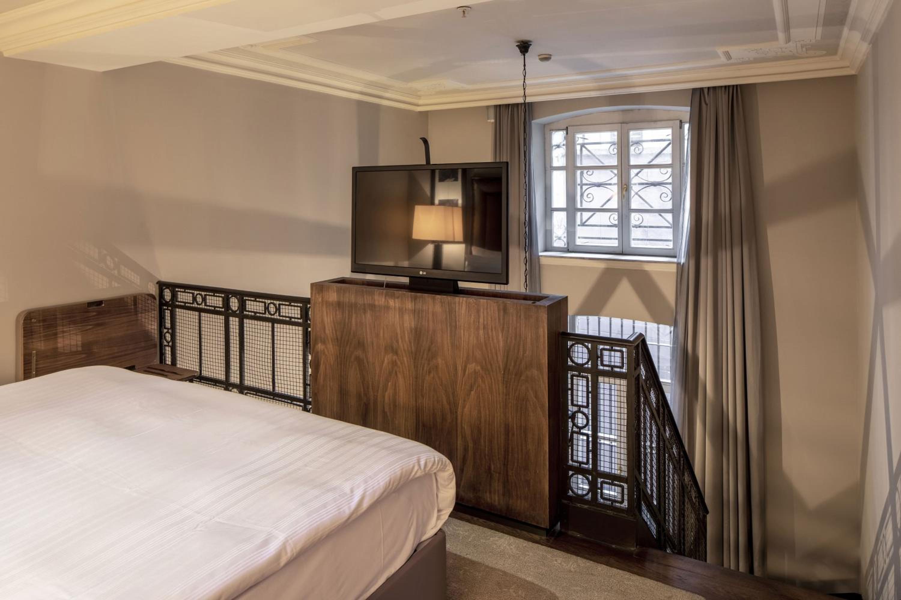 The Bank Hotel Istanbul, a Member of Design Hotels - Image 96