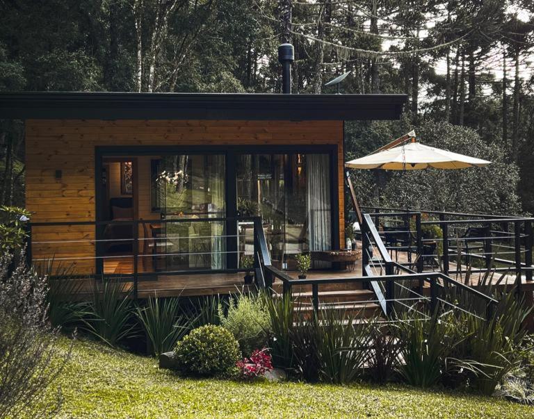 Vale dos Bugres Eco House- Cabana das Flores