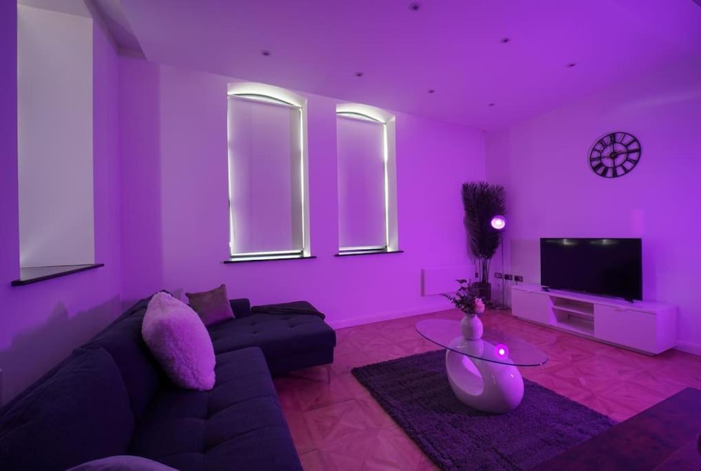 Stylish & Elegant city centre apartment