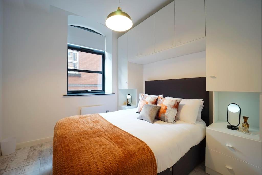 Stylish & Elegant city centre apartment
