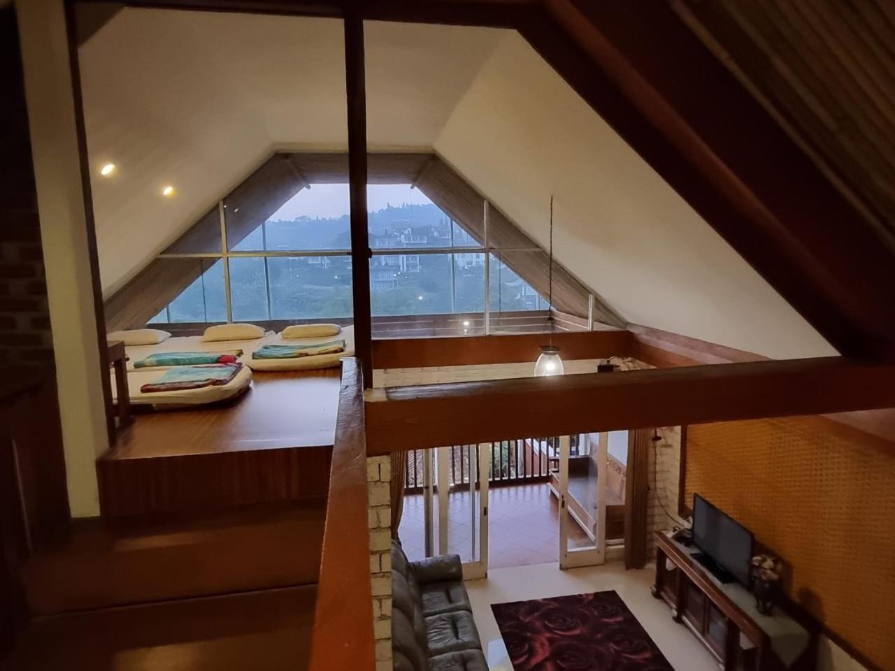 Kirana Guest House Bandung view 5