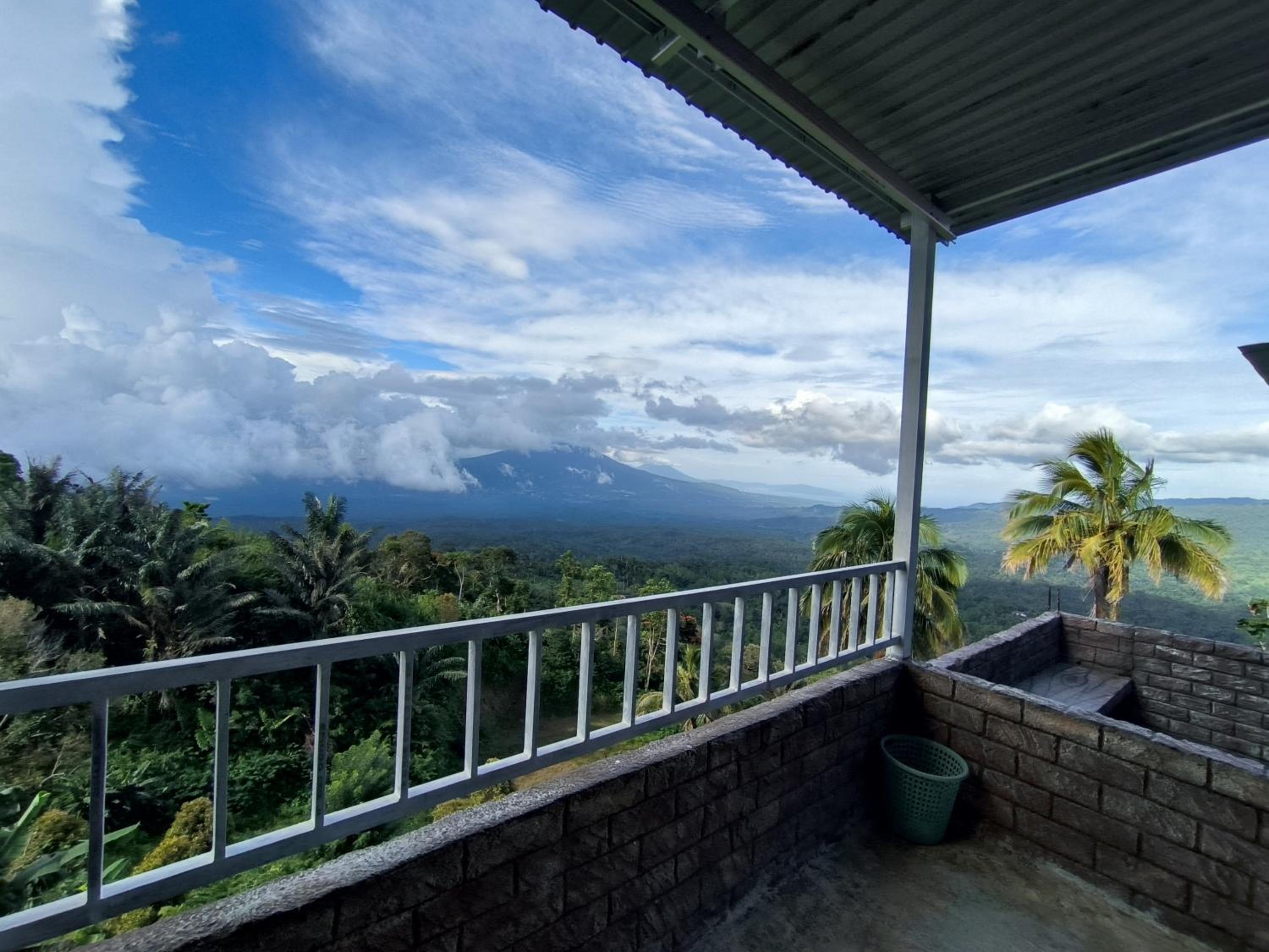 Melbyls Hills Resort