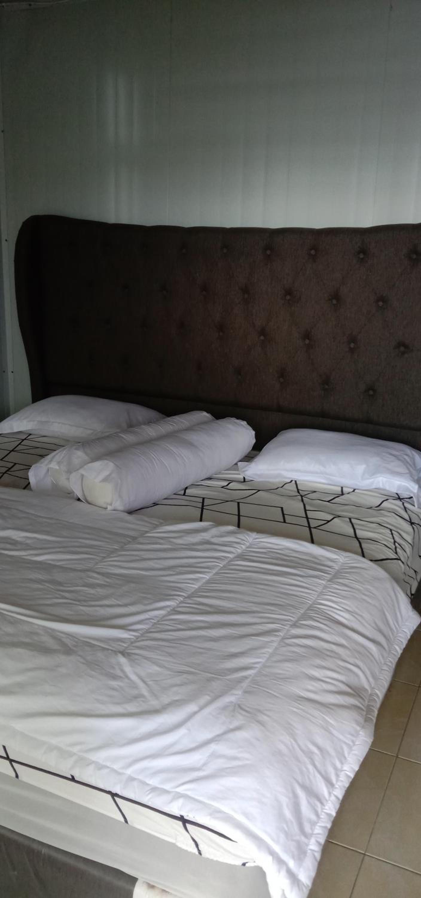 Melbyls Hills Resort
