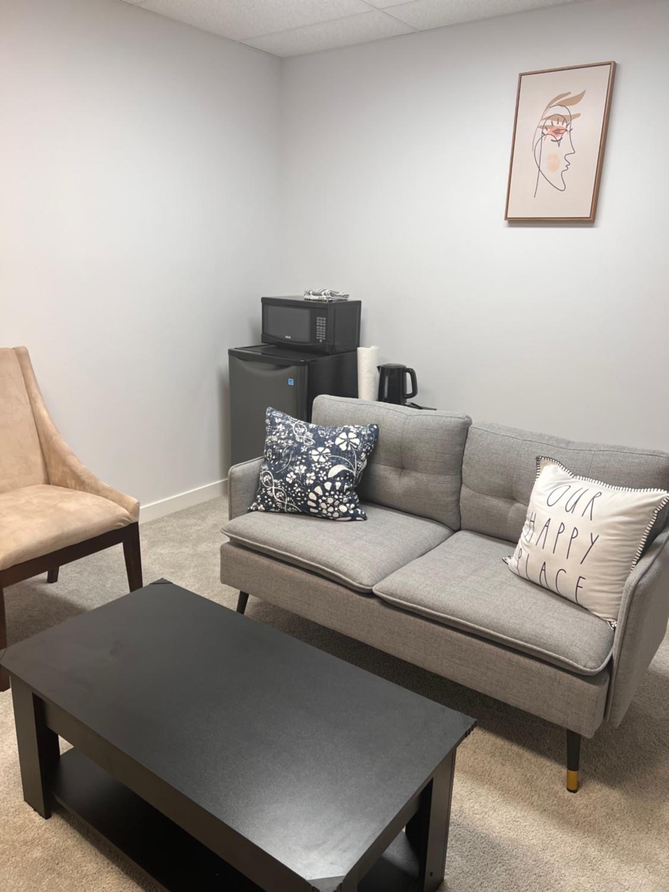 Well furnished Basement Suite-With Private Entrance