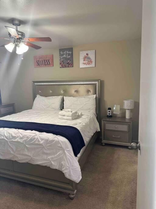 Lux Apt - Med Center view 2