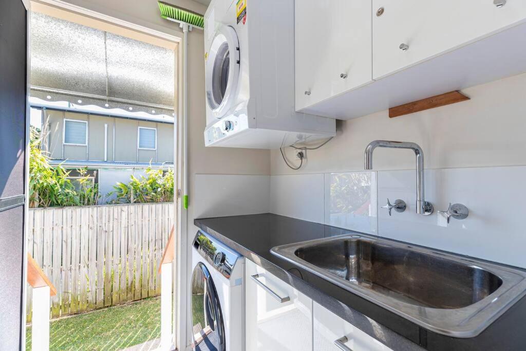 Delightful Dicky Beach Holiday House