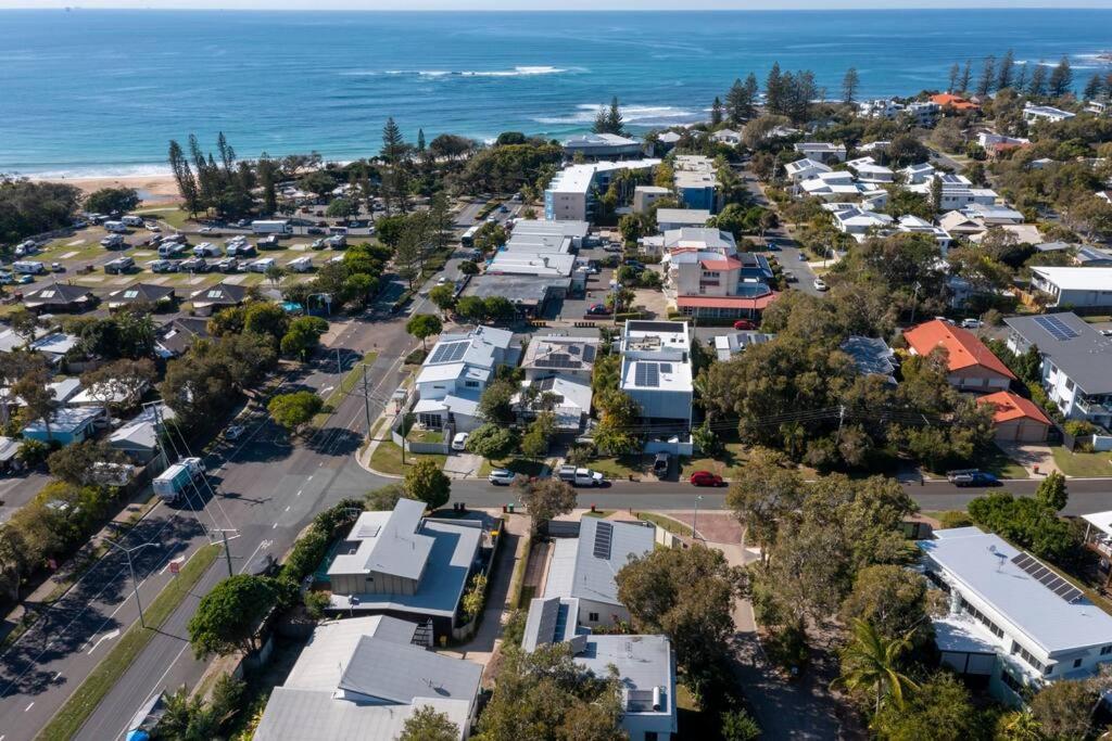 Delightful Dicky Beach Holiday House