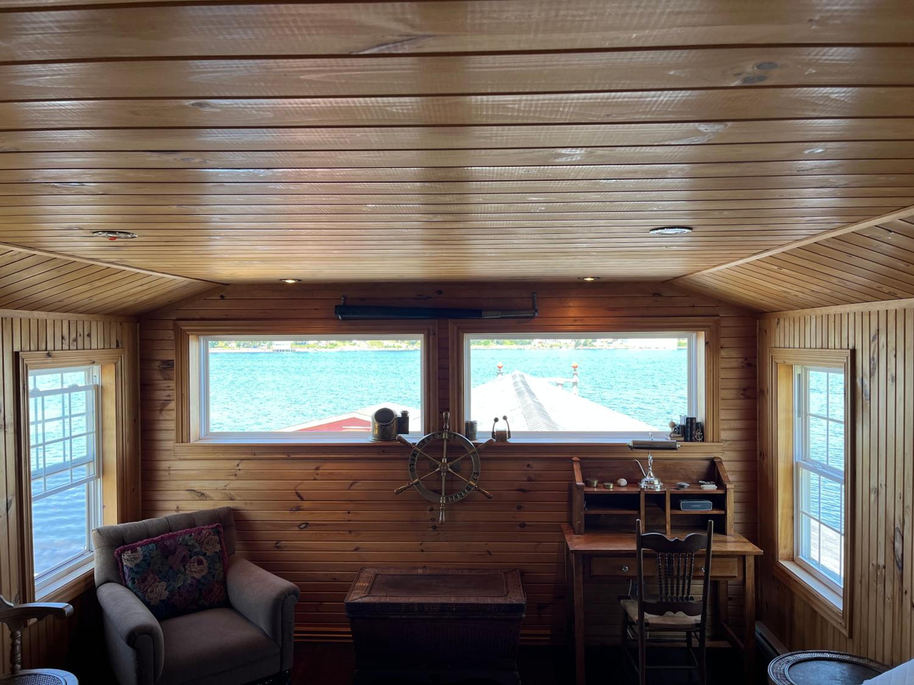 SeaEscape Wharf
