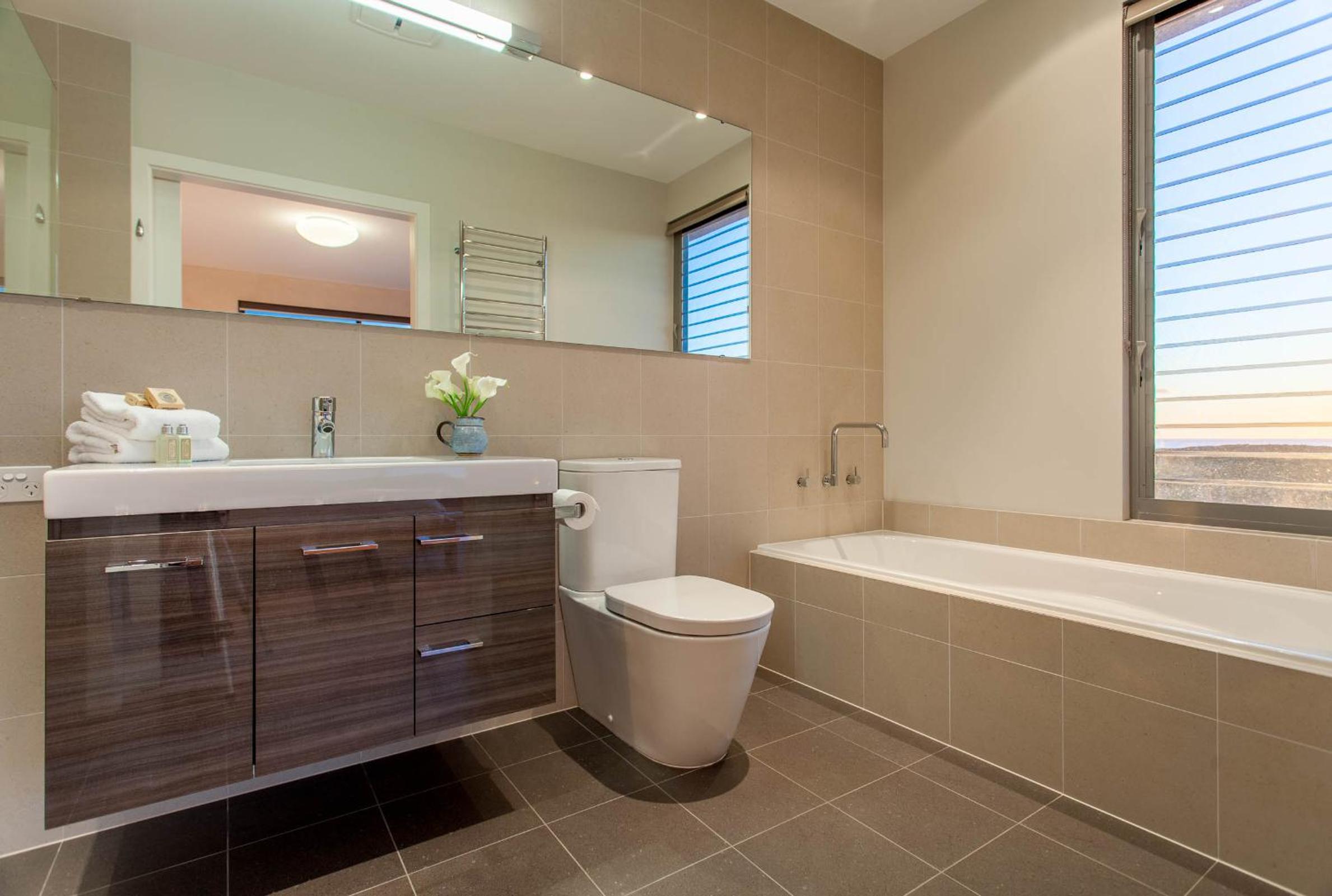 Whitehorses I Private Properties