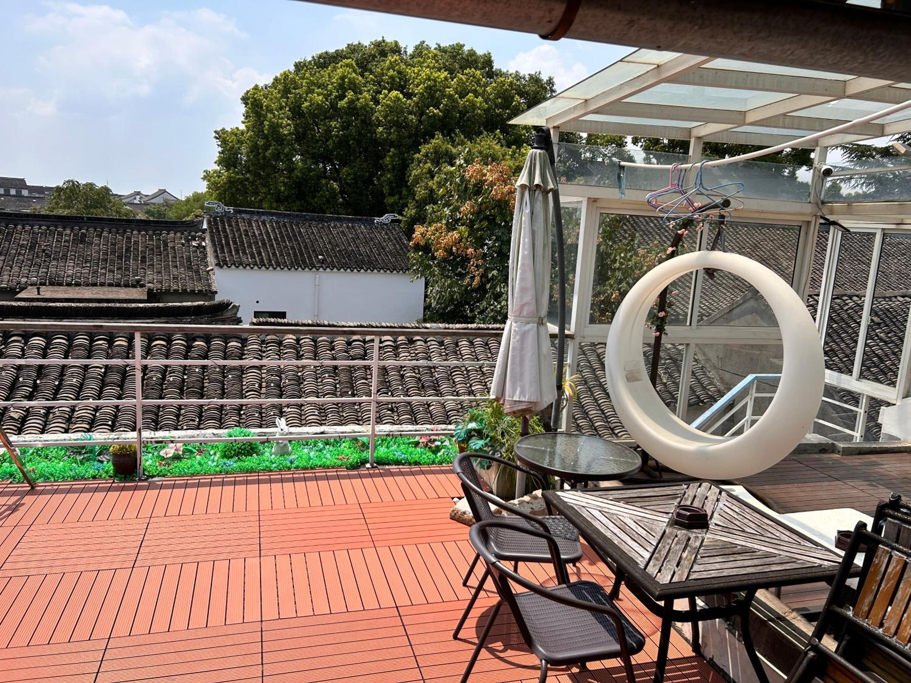 Tongli Begonia Flowers Guesthouse