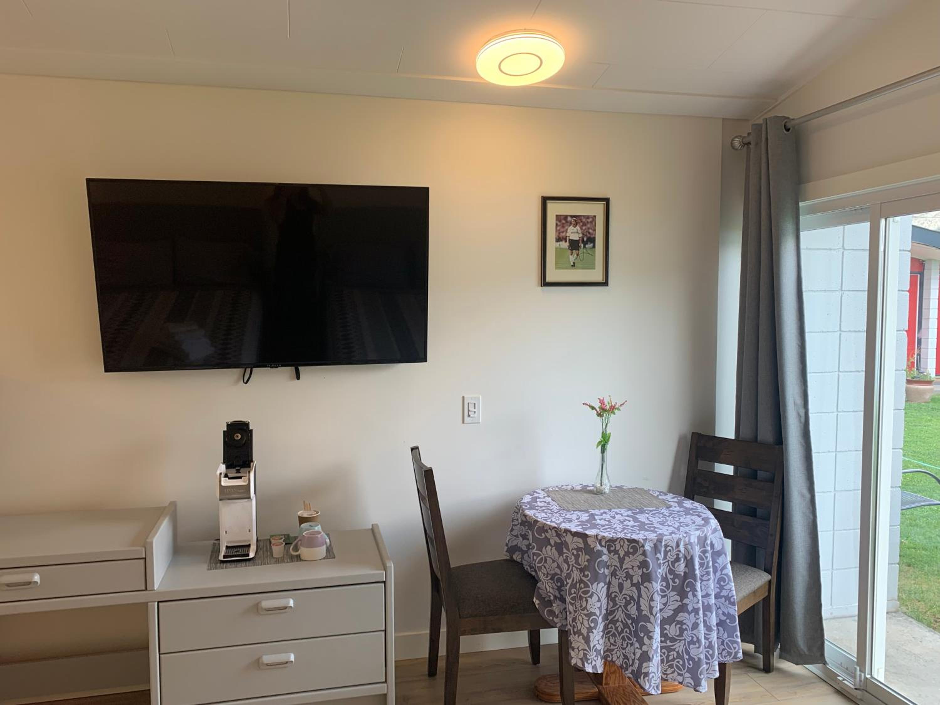 Destination Inn Cache Creek