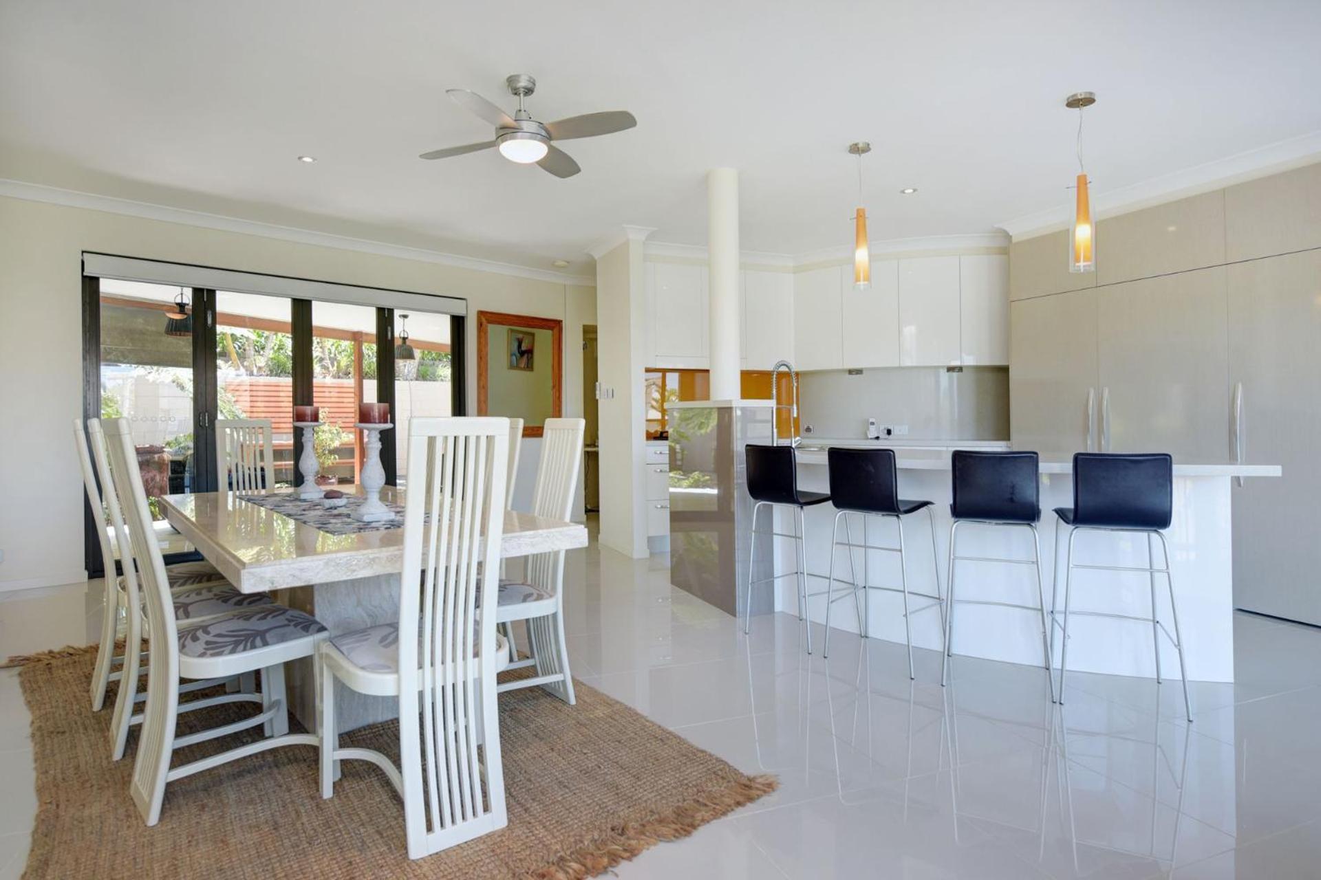 Beachside Manor