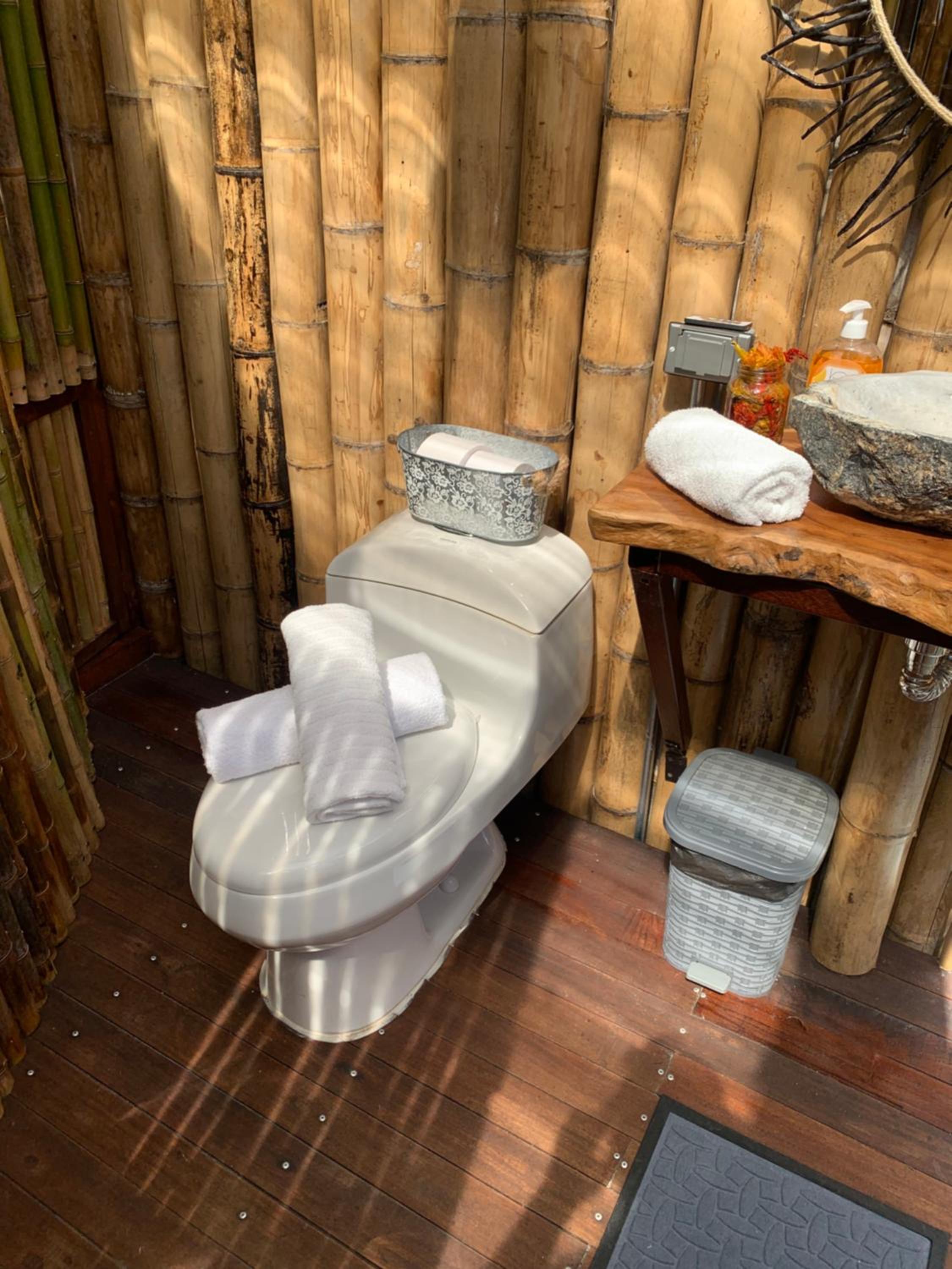 Happy Glamping Quindio - Tipo Domo Traslúcido