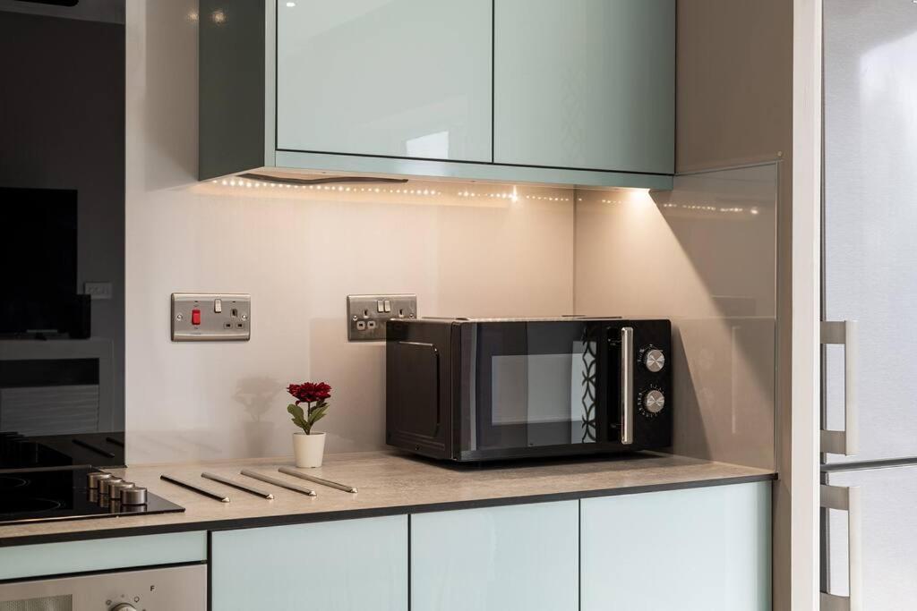 Gleaming contractor stay Medway and Grain projects - Apartment 7