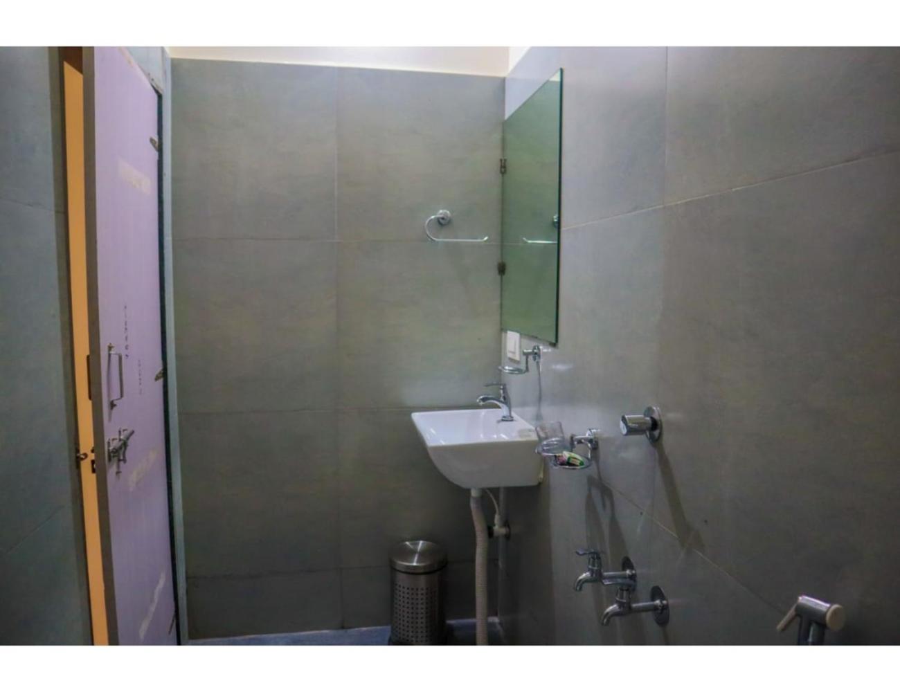 Dandeli Holiday Inn lodge, Dandeli view 3
