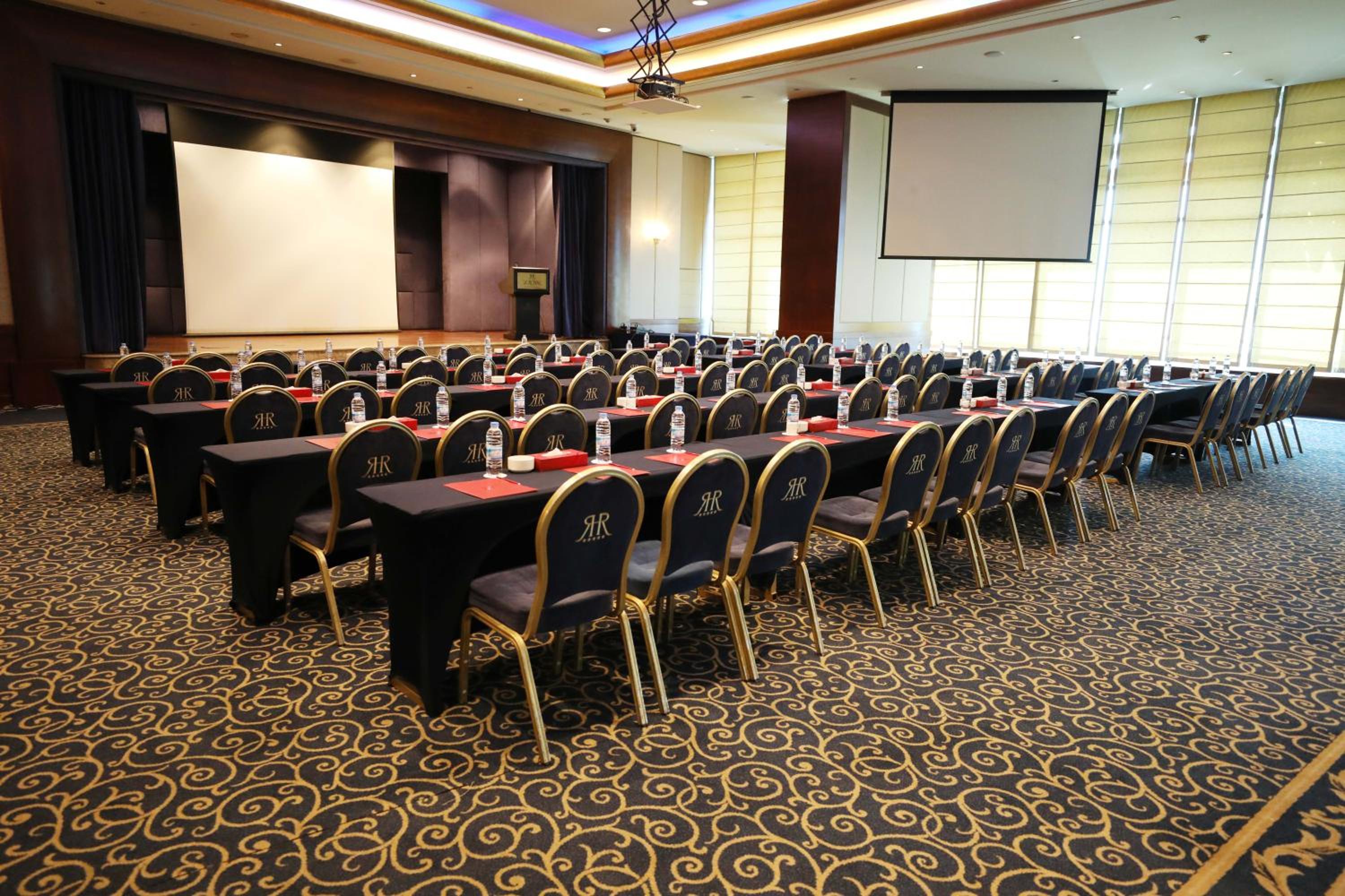 meeting & event spaces