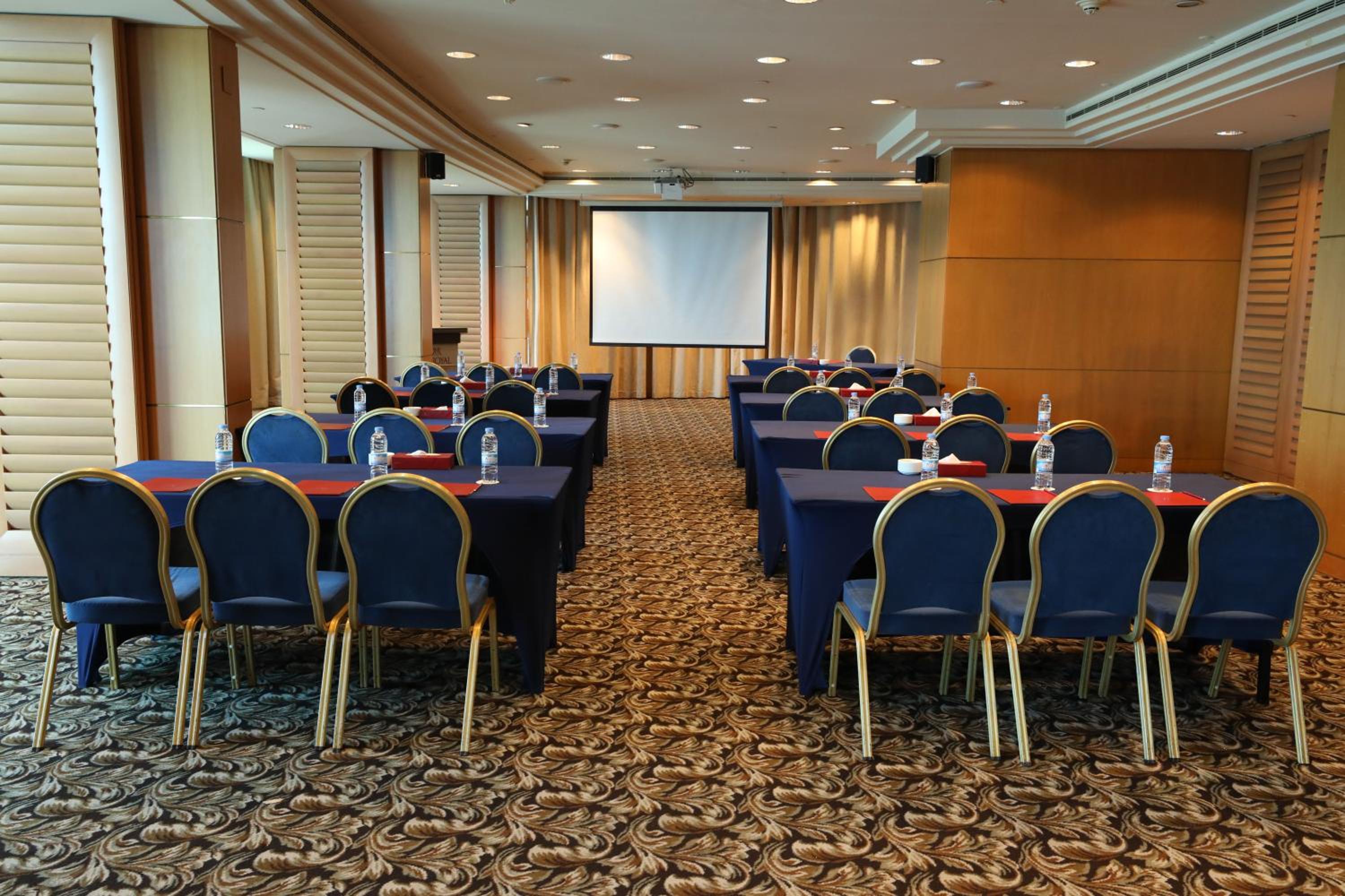 meeting & event spaces