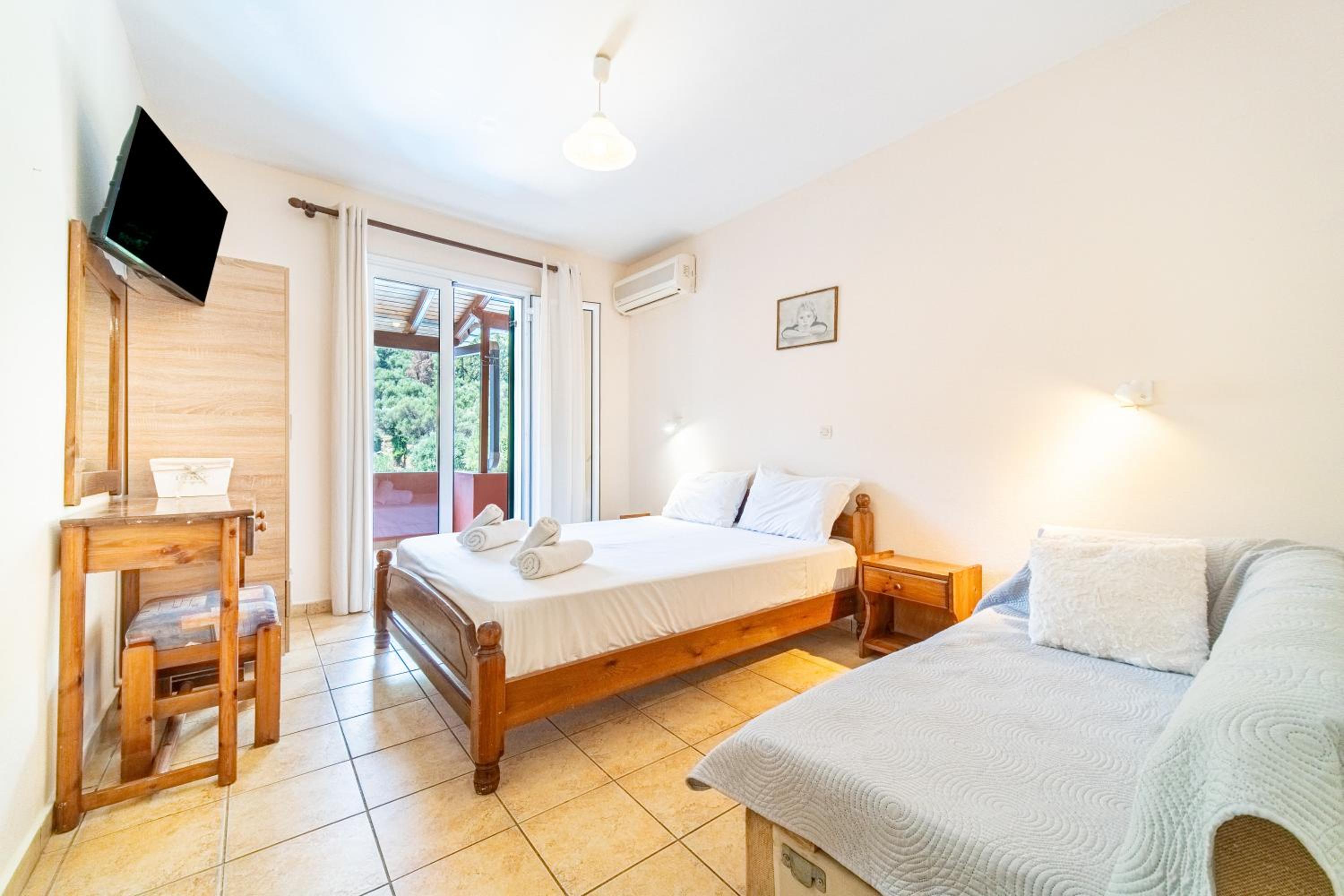 Arianna apartment 17 photo 5