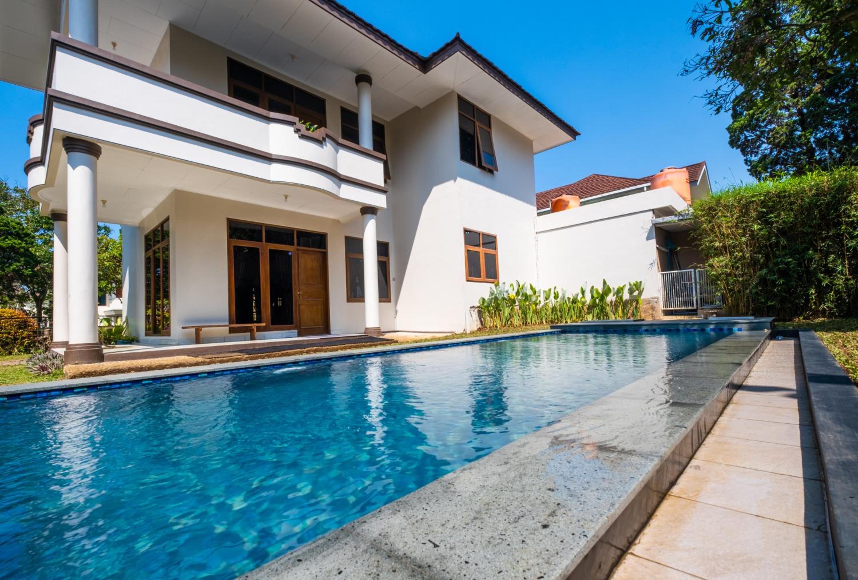 Andaru Graha Puspa For Family and Friends view 3