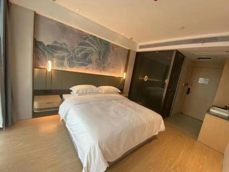 GreenTree Eastern Hotel Lanzhou Zhongchuan Airport Eastern Airlines Center