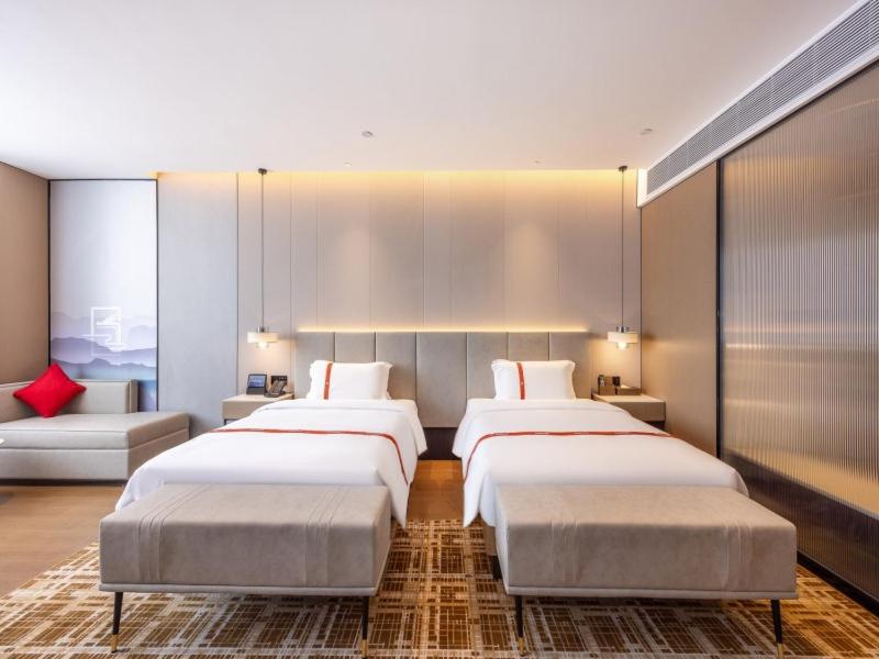 GreenTree Eastern Hotel Lanzhou Zhongchuan Airport Eastern Airlines Center