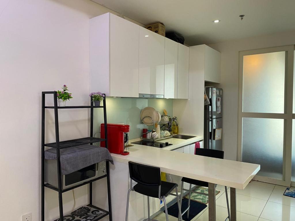 Islamic Santai Santai Homestay - Centrus Soho Cyberjaya
