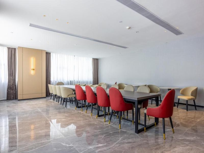 GreenTree Eastern Hotel Lanzhou Zhongchuan Airport Eastern Airlines Center