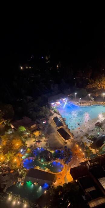 Happy Home Sunway Onsen hi-floor theme park view Lost World of Tambun photo 2