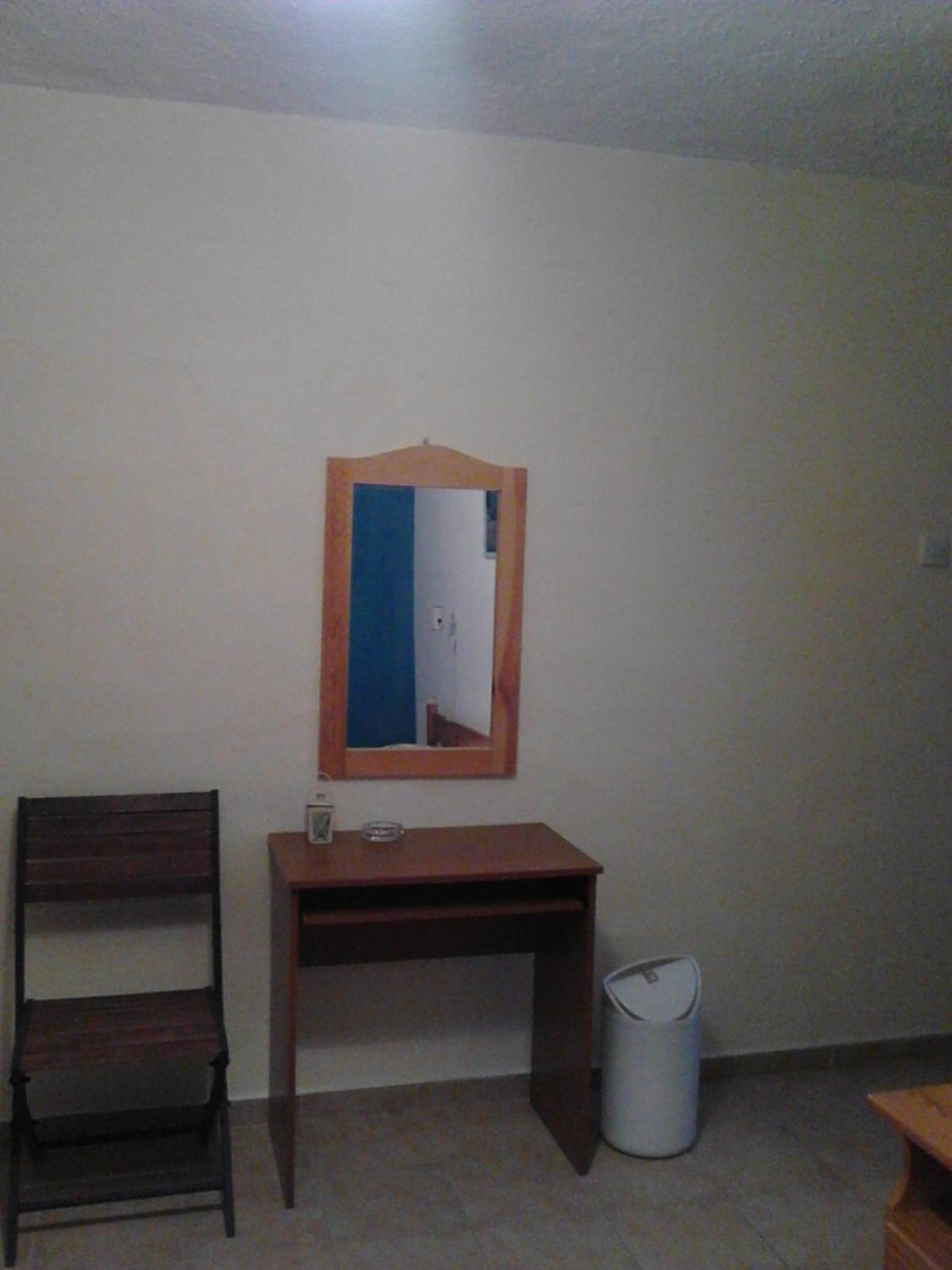 Photo 33