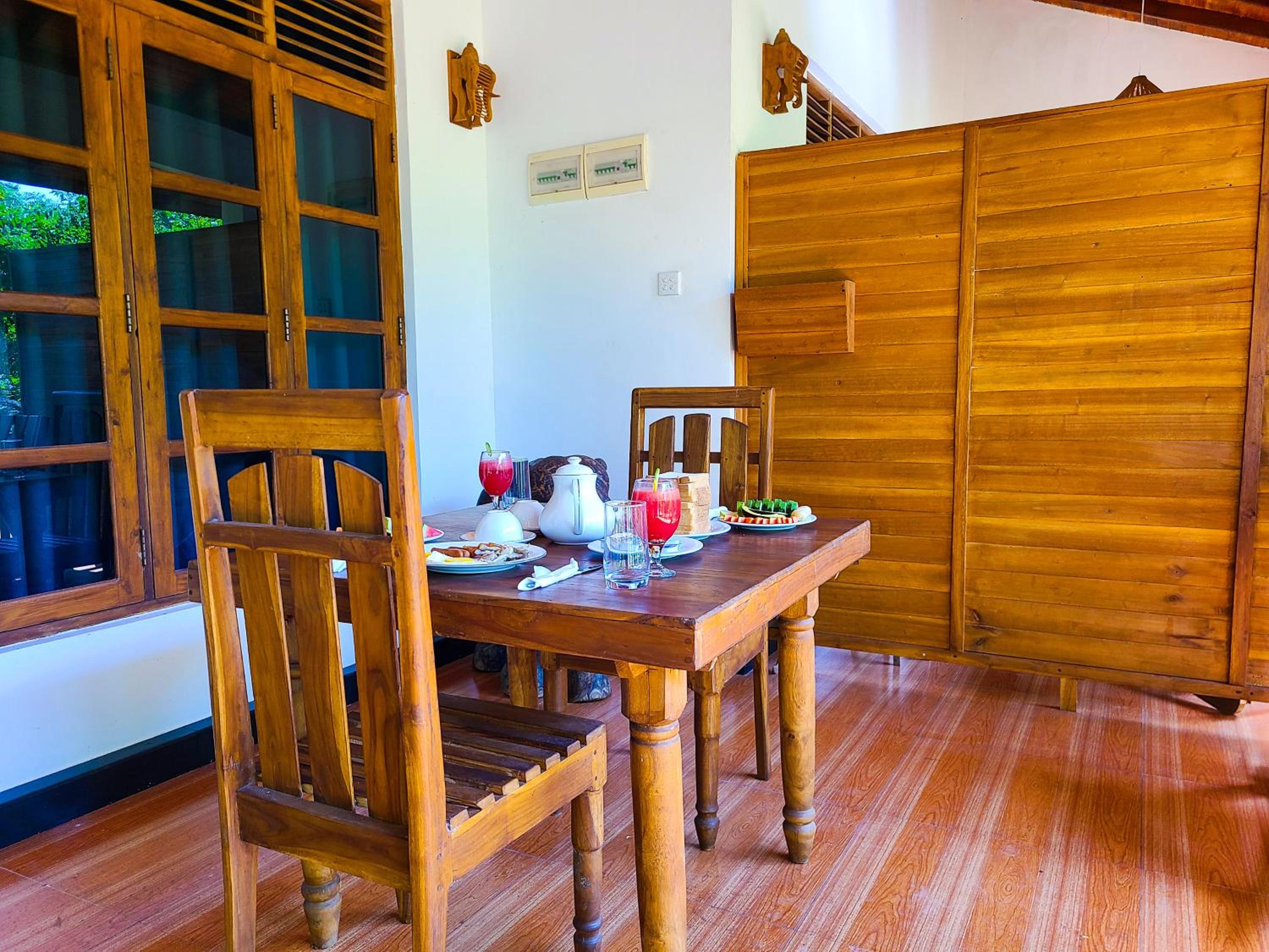 Woodholic Homestay