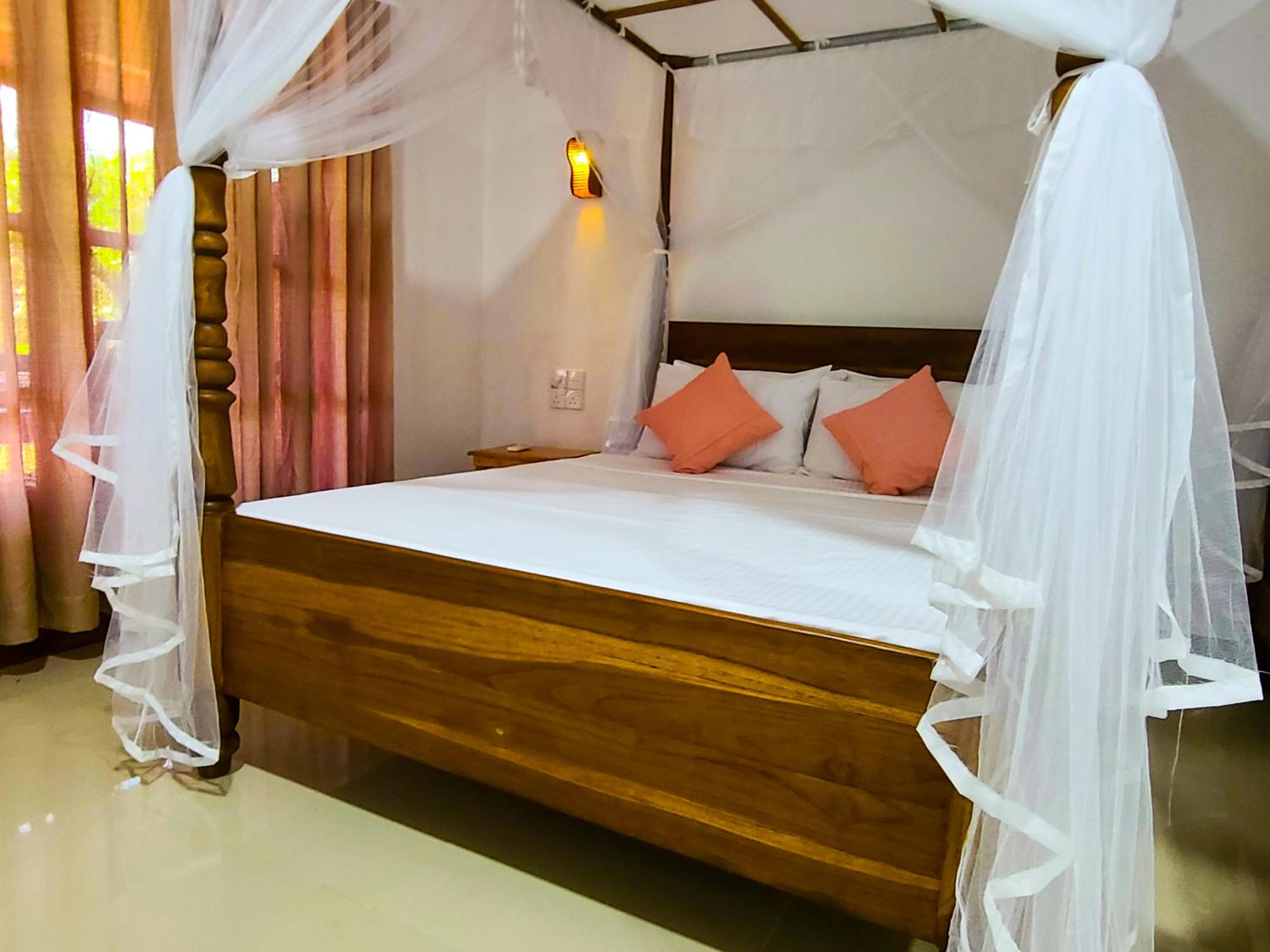 Woodholic Homestay