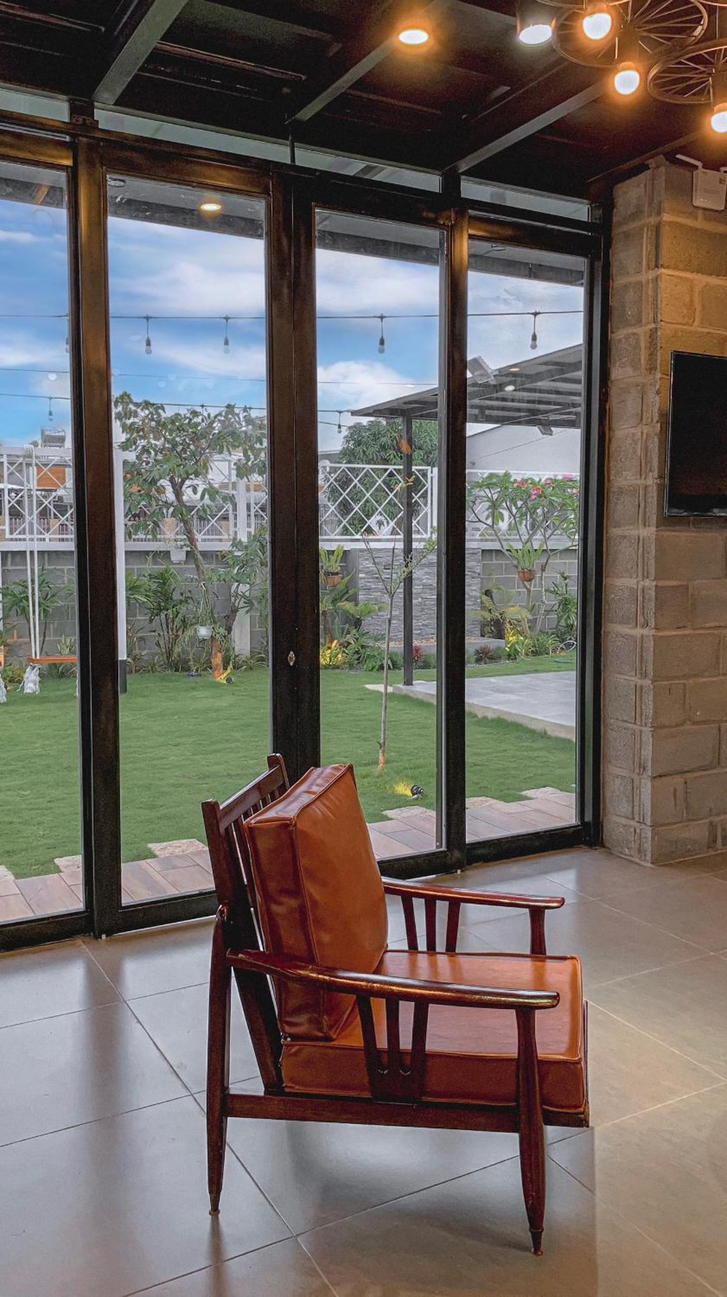 C House Villa Venuestay view 3