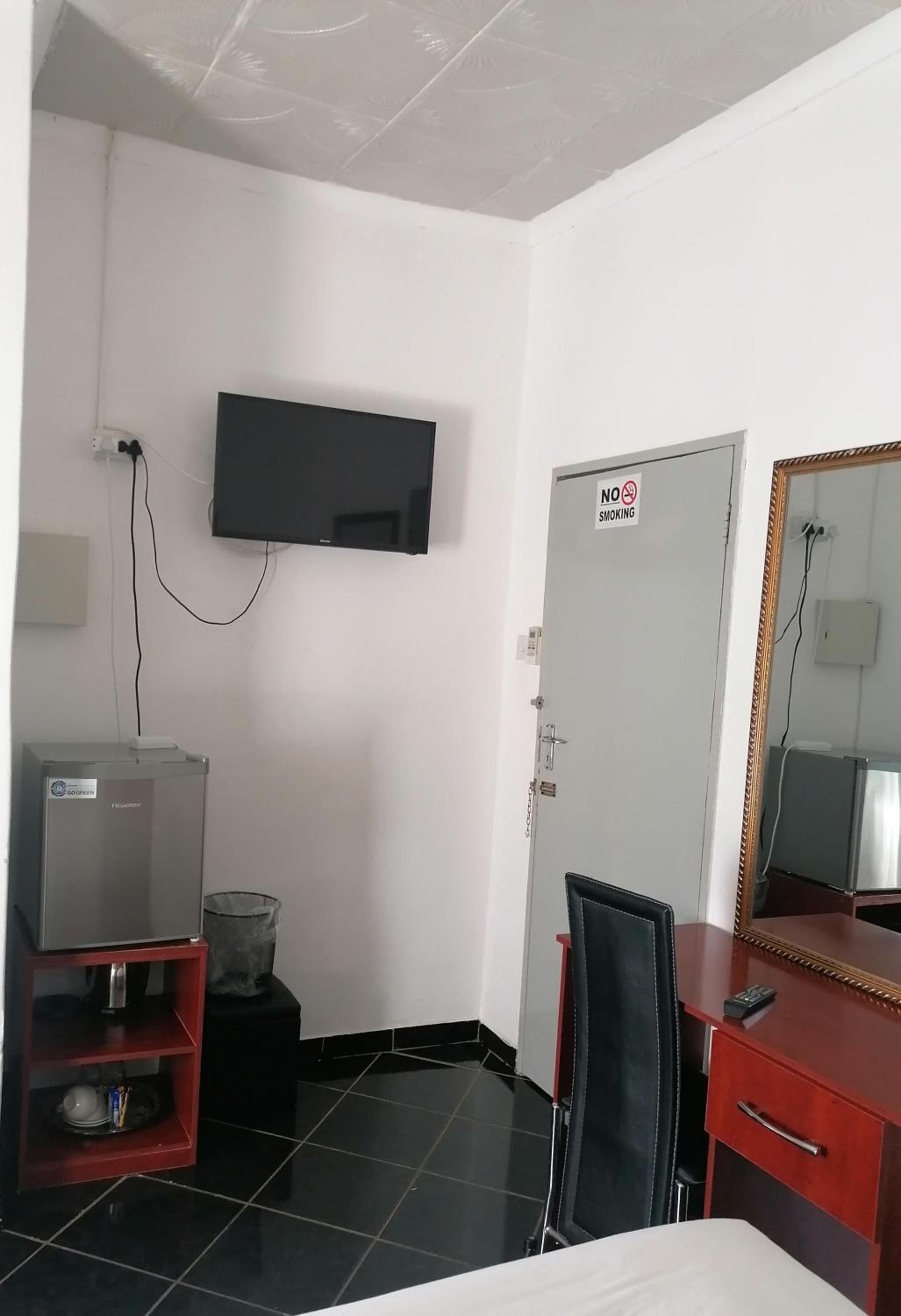 Khayalami Guest House