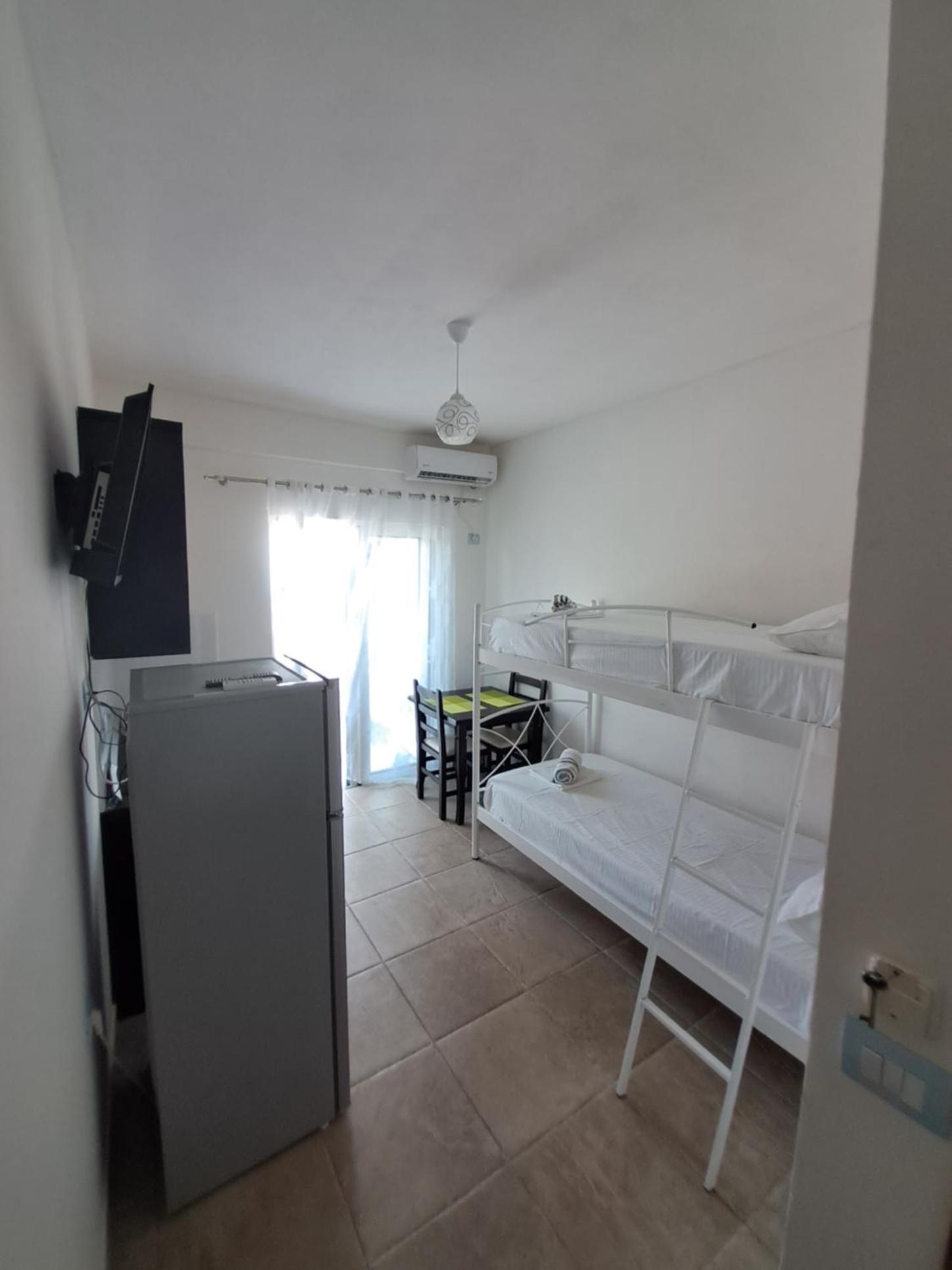 Elton Tafa guesthouse