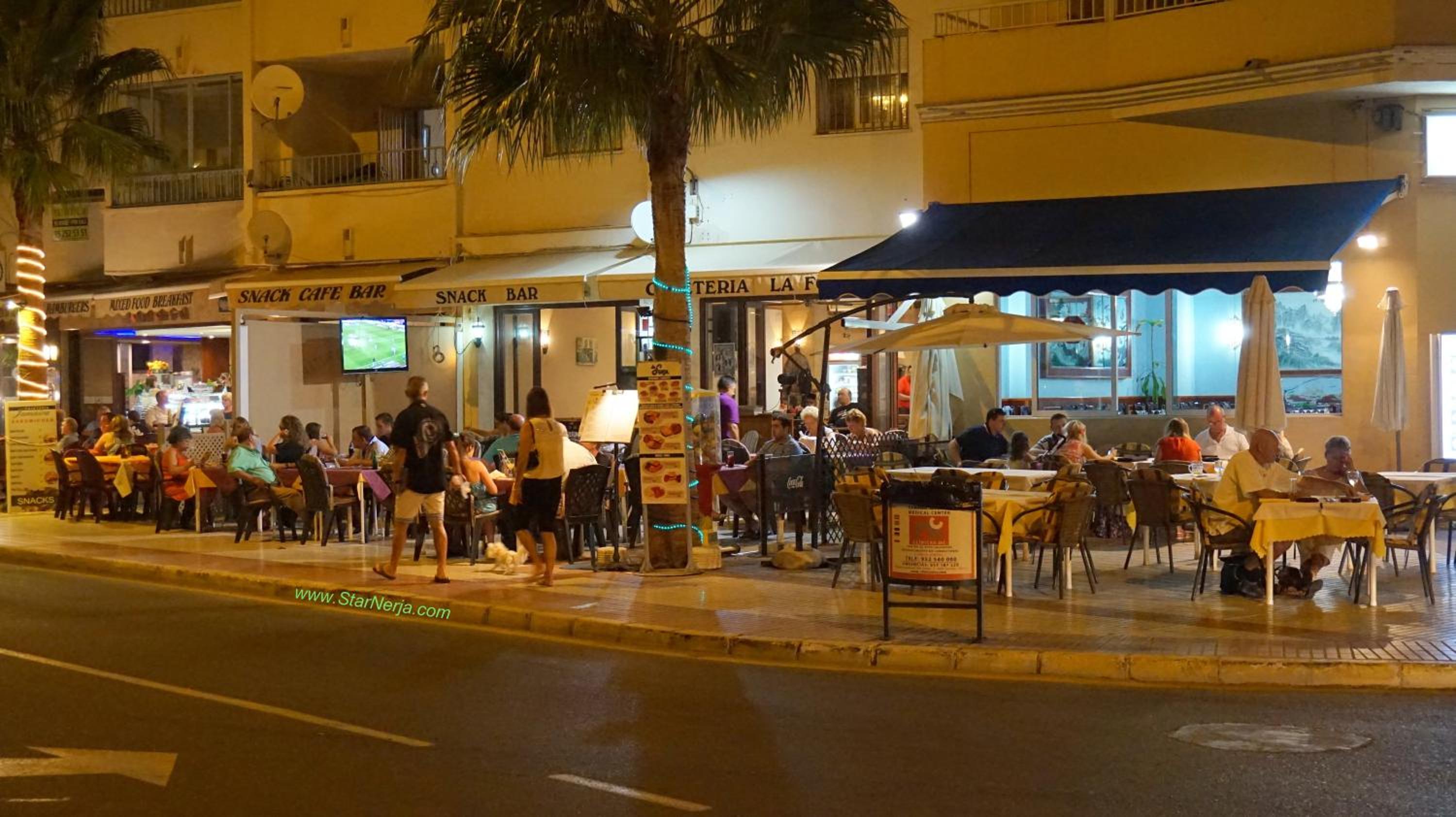 Apartamentos StarNerja II