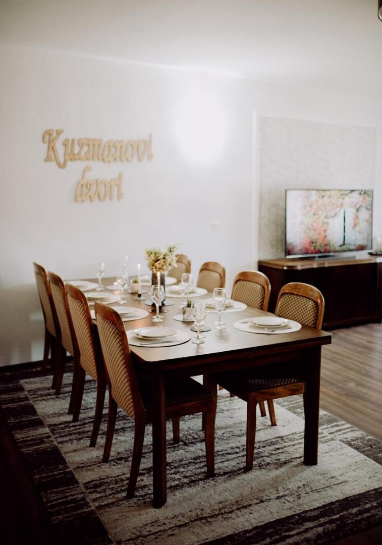 Kuzmanovi dvori