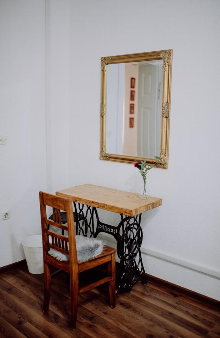 Kuzmanovi dvori