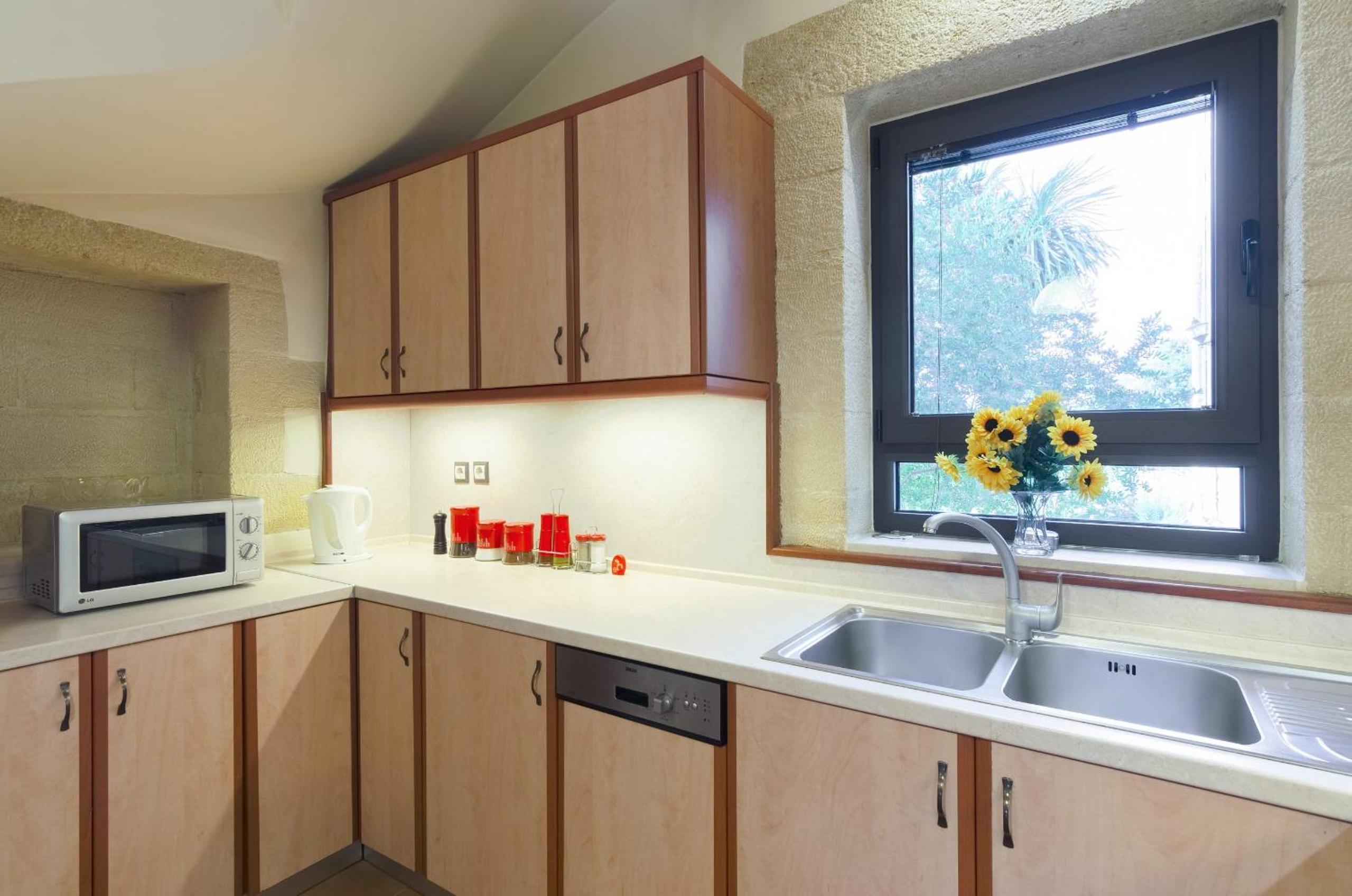 Villas Kalives