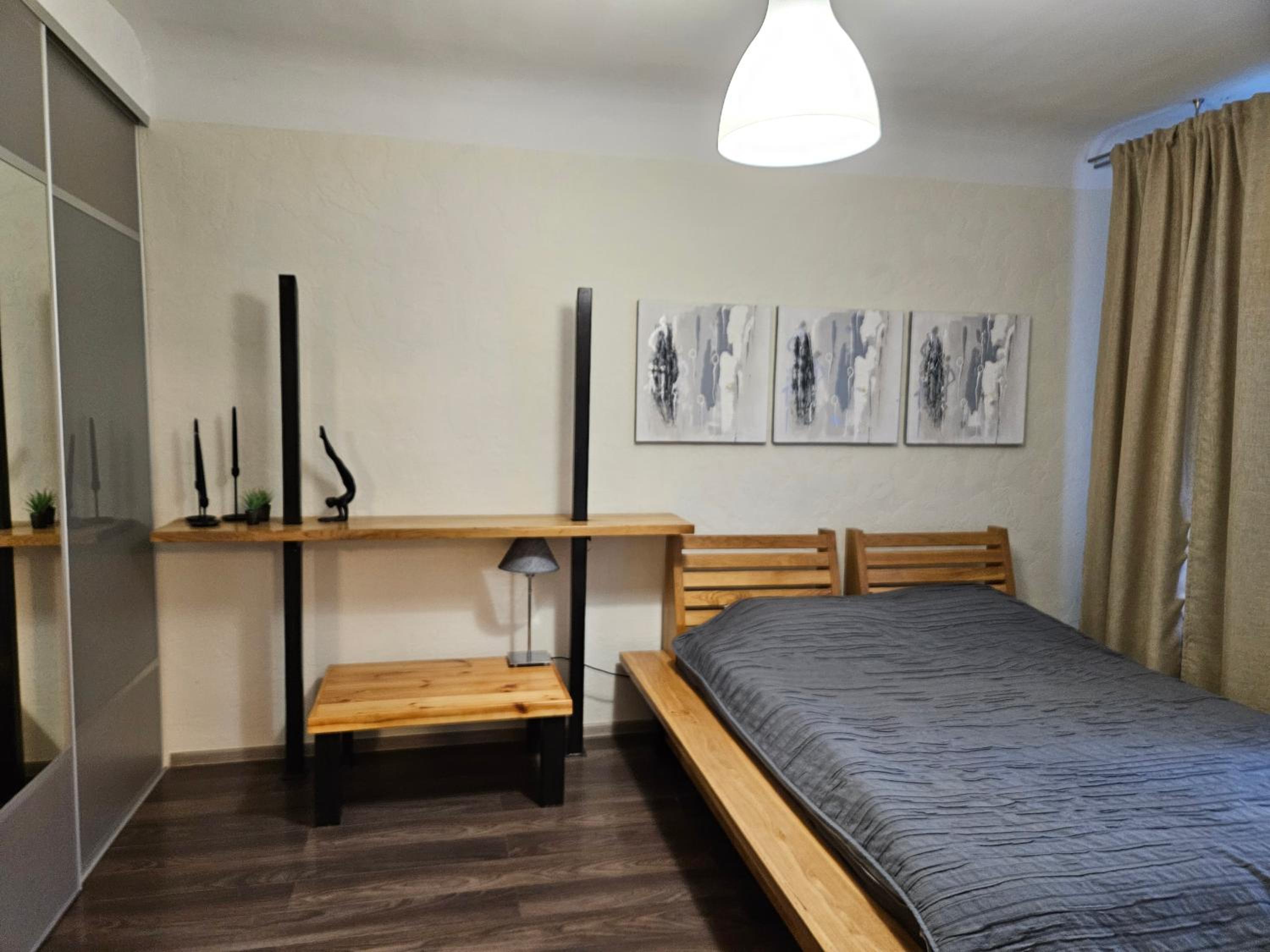 Riga Latvia couzy apartment by Gucha FREE PARKING AVAILABLE view 5