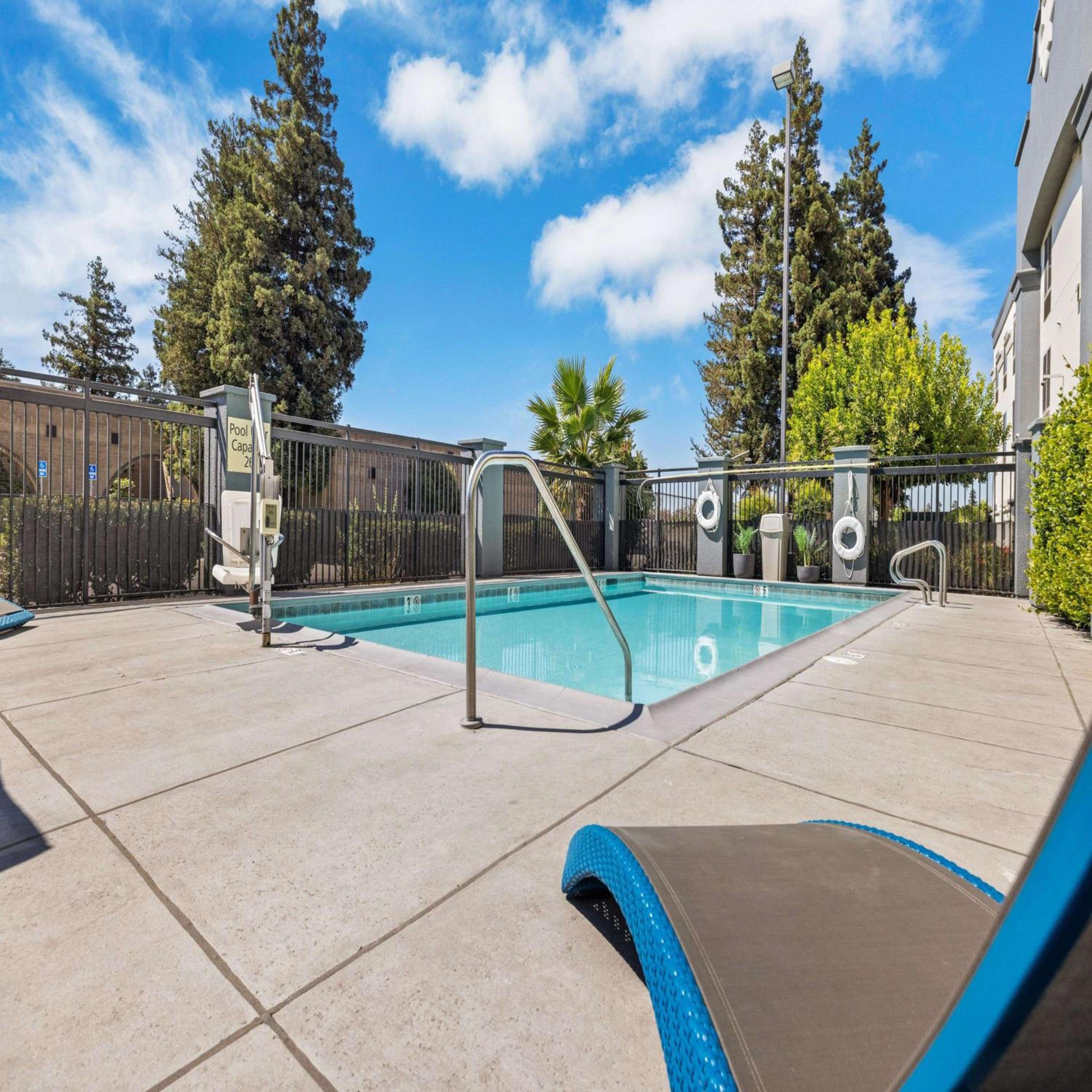 Modesto Vacations - Hampton Inn Suites Modesto - Salida - Property Image 5