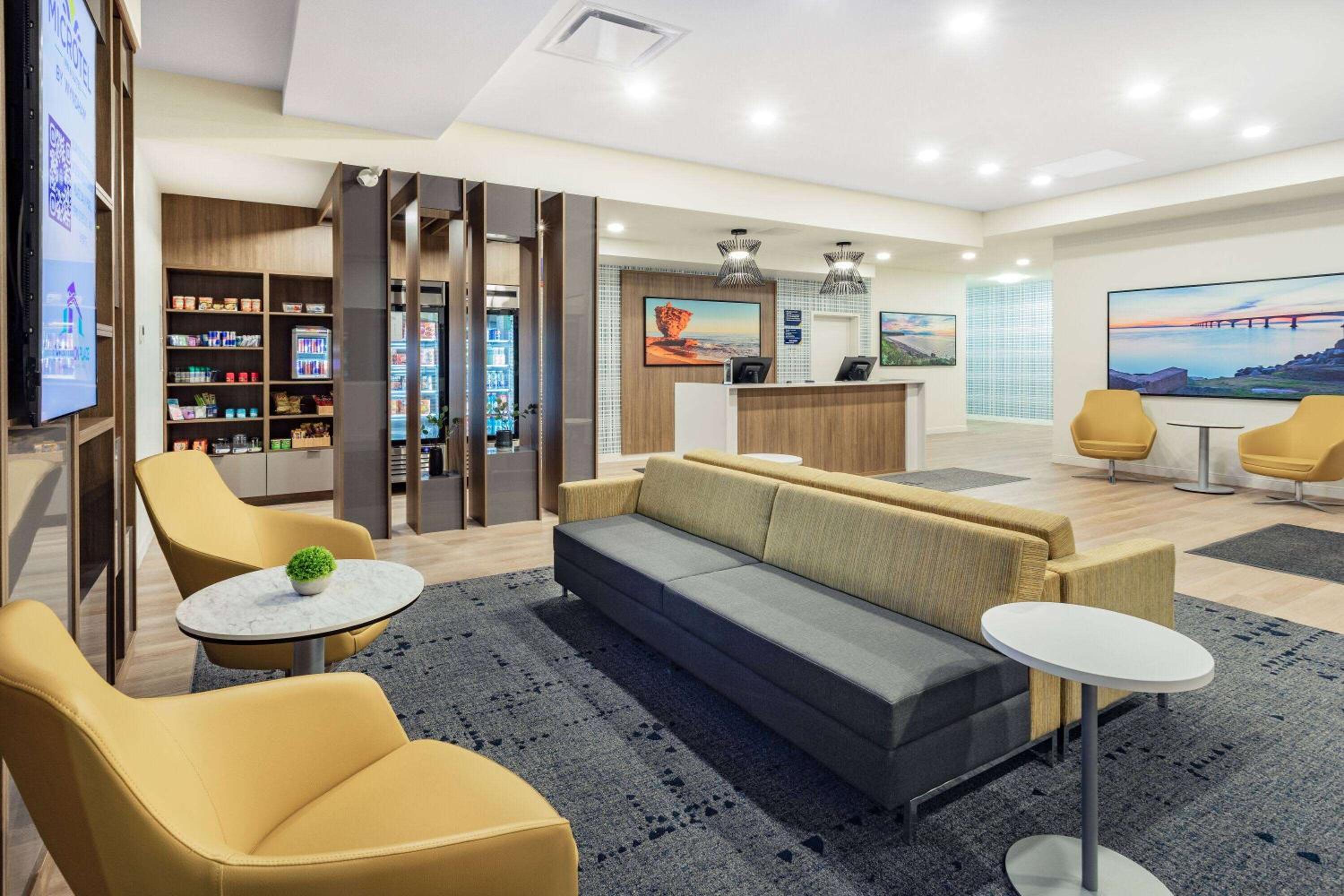 Summerside Vacations - Microtel Inn  Suites by Wyndham Summerside - Property Image 4