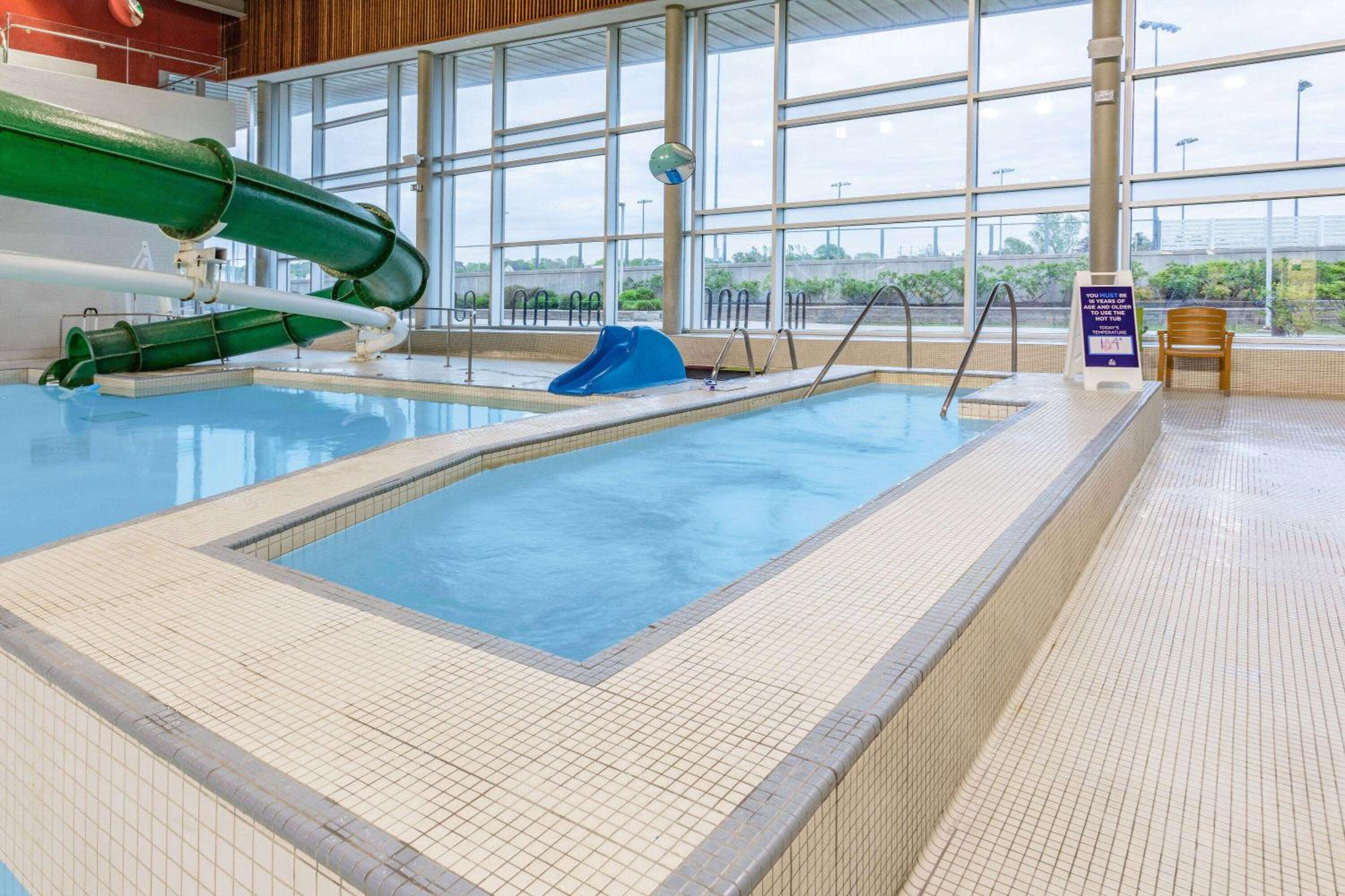 Summerside Vacations - Microtel Inn  Suites by Wyndham Summerside - Property Image 5