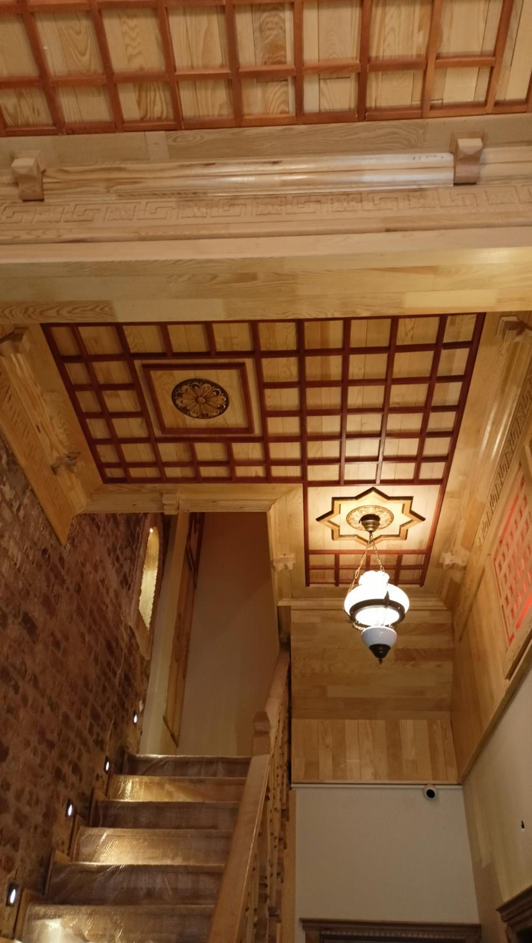 Capitol Antique Pearl Hotel