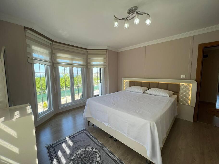 karizma villa