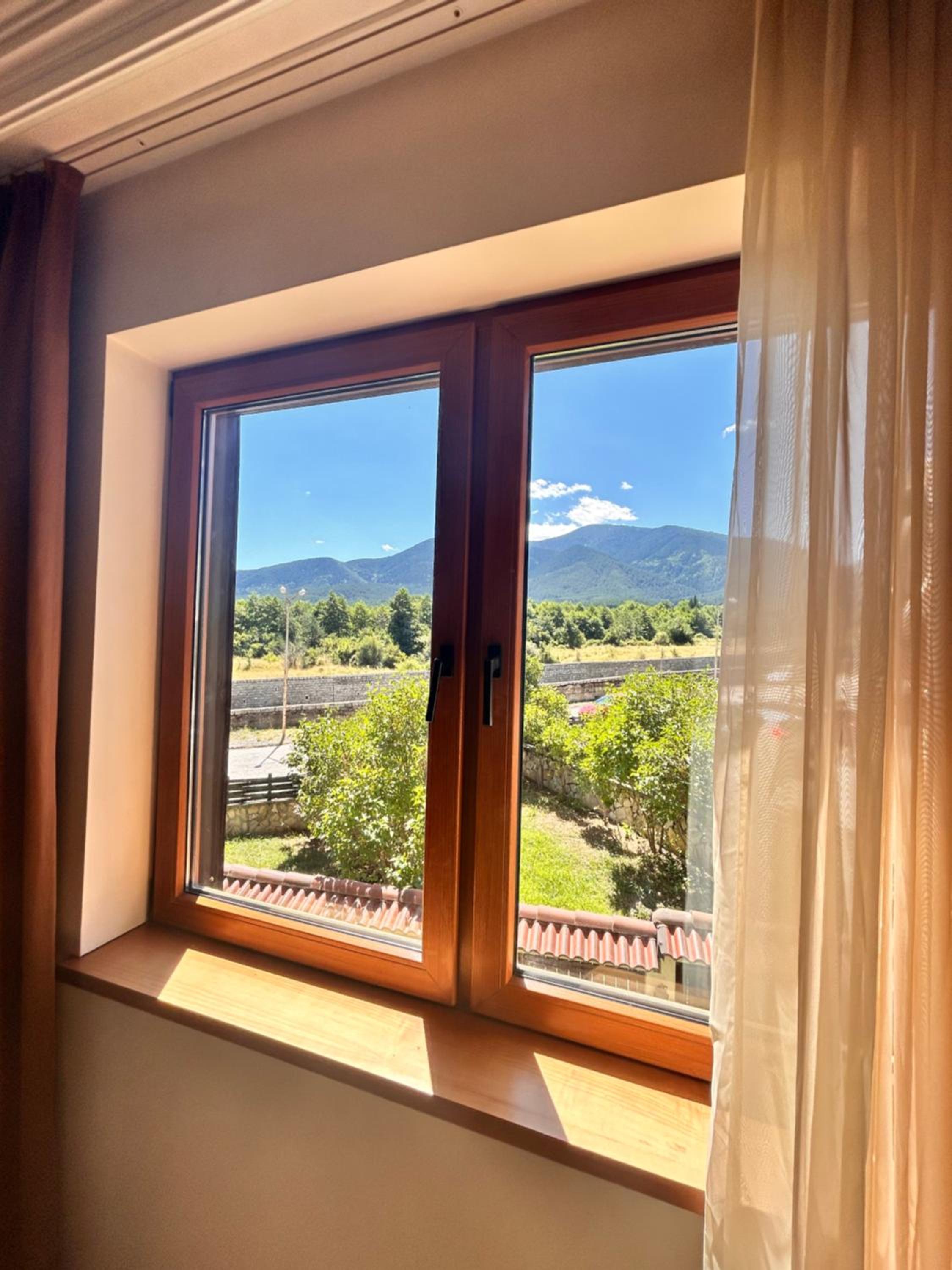 Bansko Downtown R LUX apartment view 3