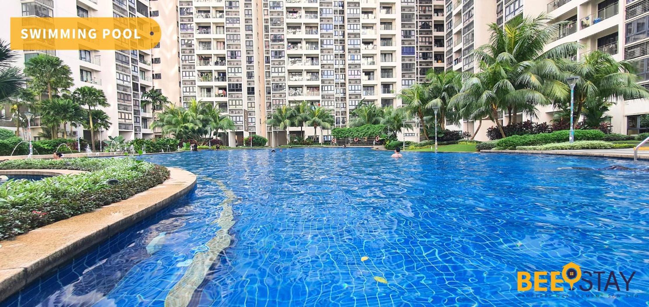 JB SeaView with Balcony Country Garden Danga Bay for 6 Pax